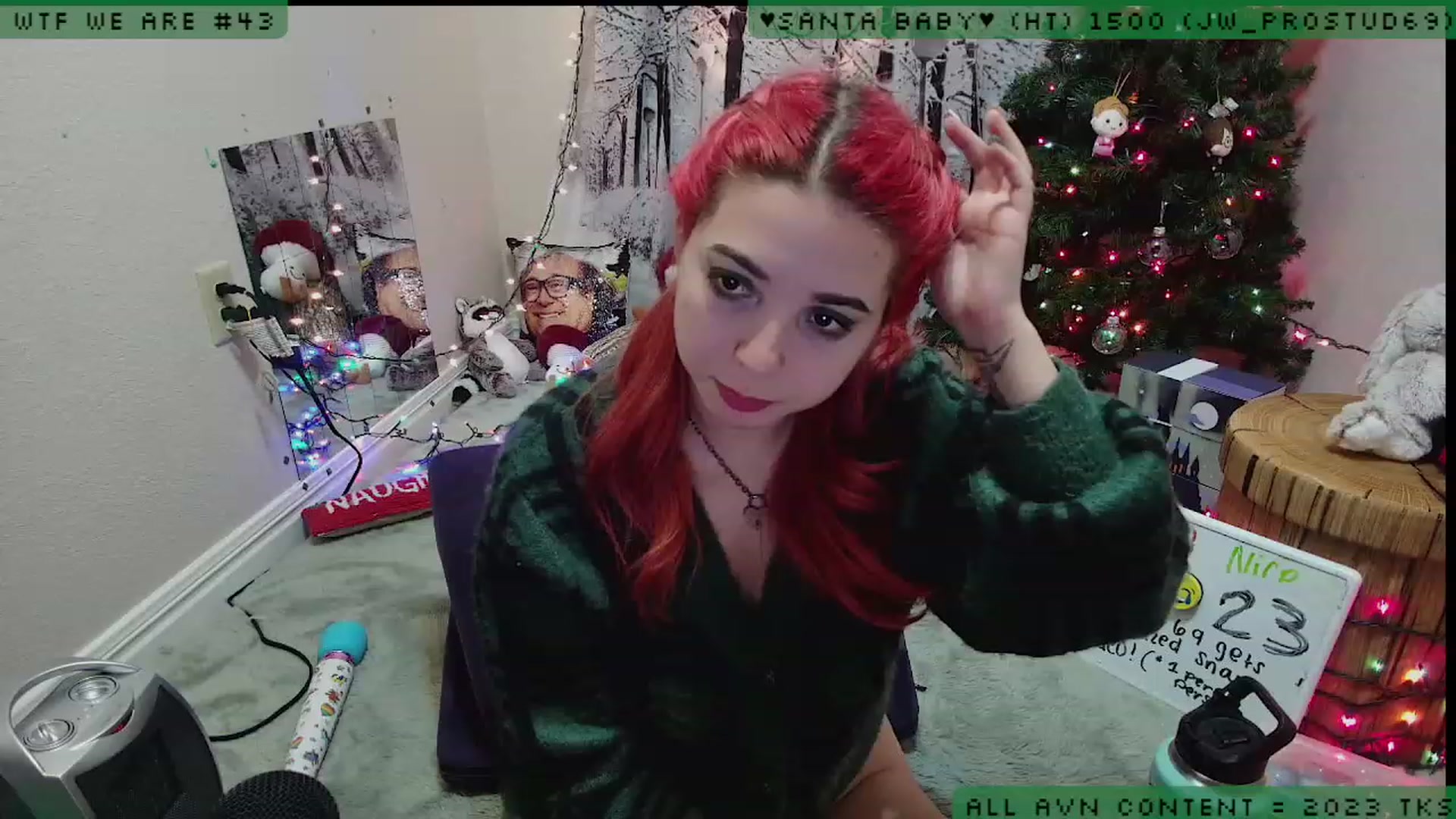 Gallery image thumbnail from JessiClaus's myfreecams stream on, 12/23/2022, 07:50 image 14 of 20
