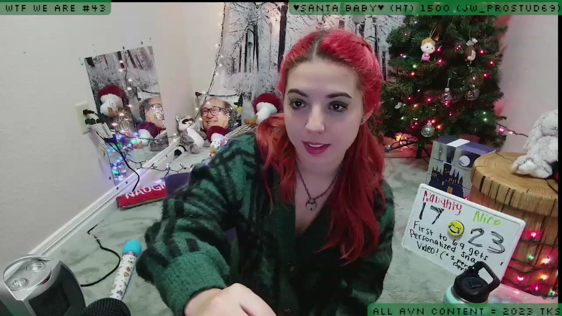 Gallery image thumbnail from JessiClaus's myfreecams stream on, 12/23/2022, 07:50 image 16 of 20