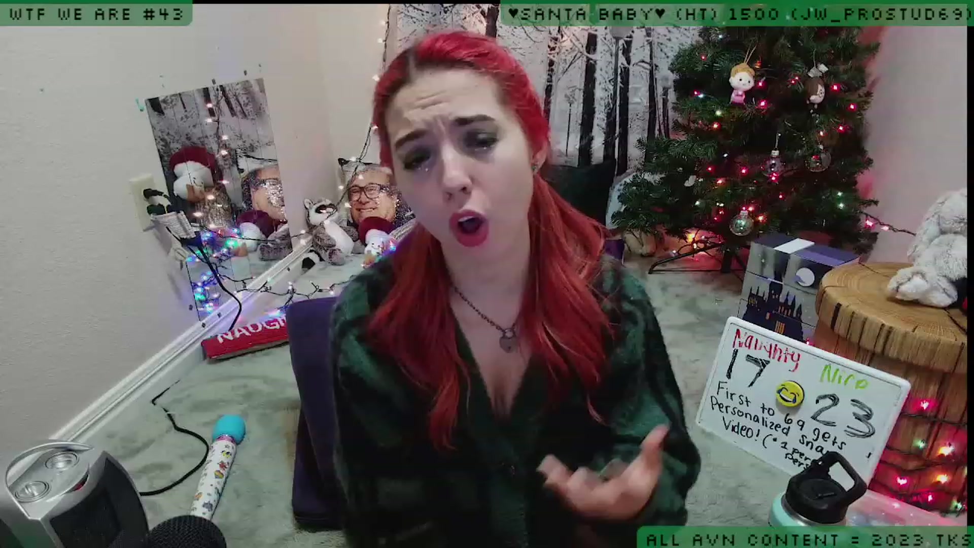 Gallery image thumbnail from JessiClaus's myfreecams stream on, 12/23/2022, 07:50 image 10 of 20