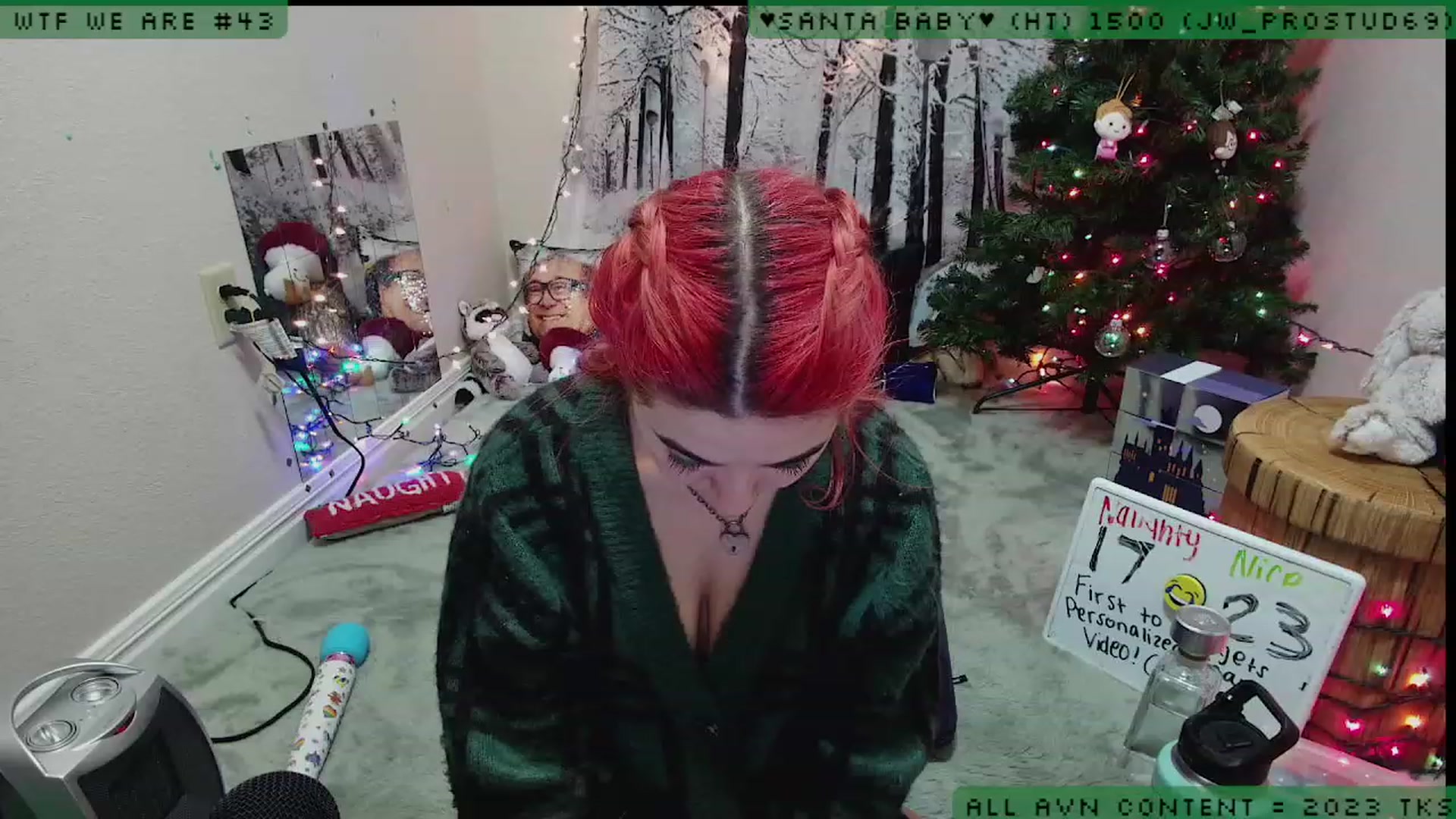 Gallery image thumbnail from JessiClaus's myfreecams stream on, 12/23/2022, 07:50 image 2 of 20