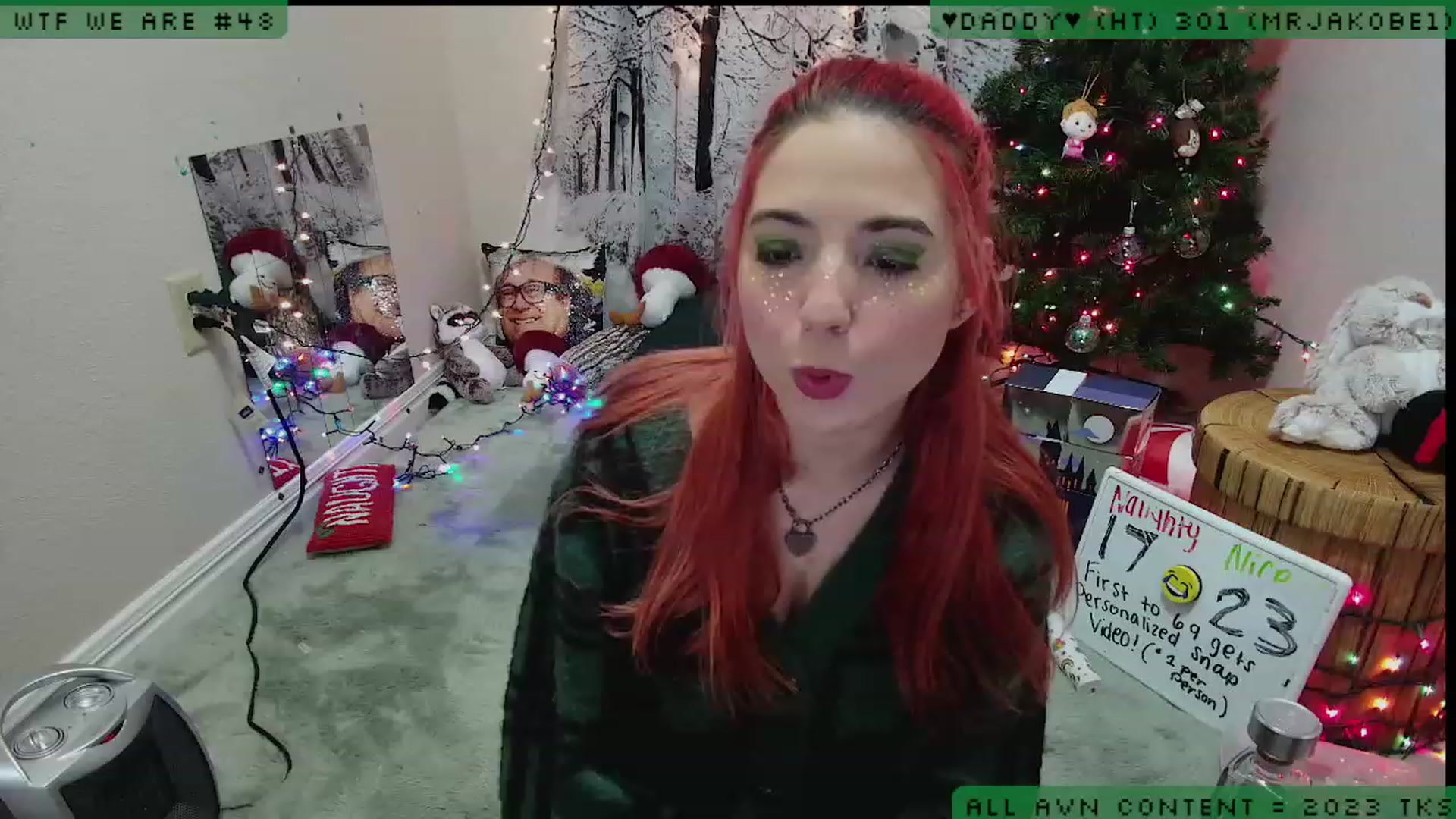 Gallery image thumbnail from JessiClaus's myfreecams stream on, 12/29/2022, 05:55 image 6 of 20