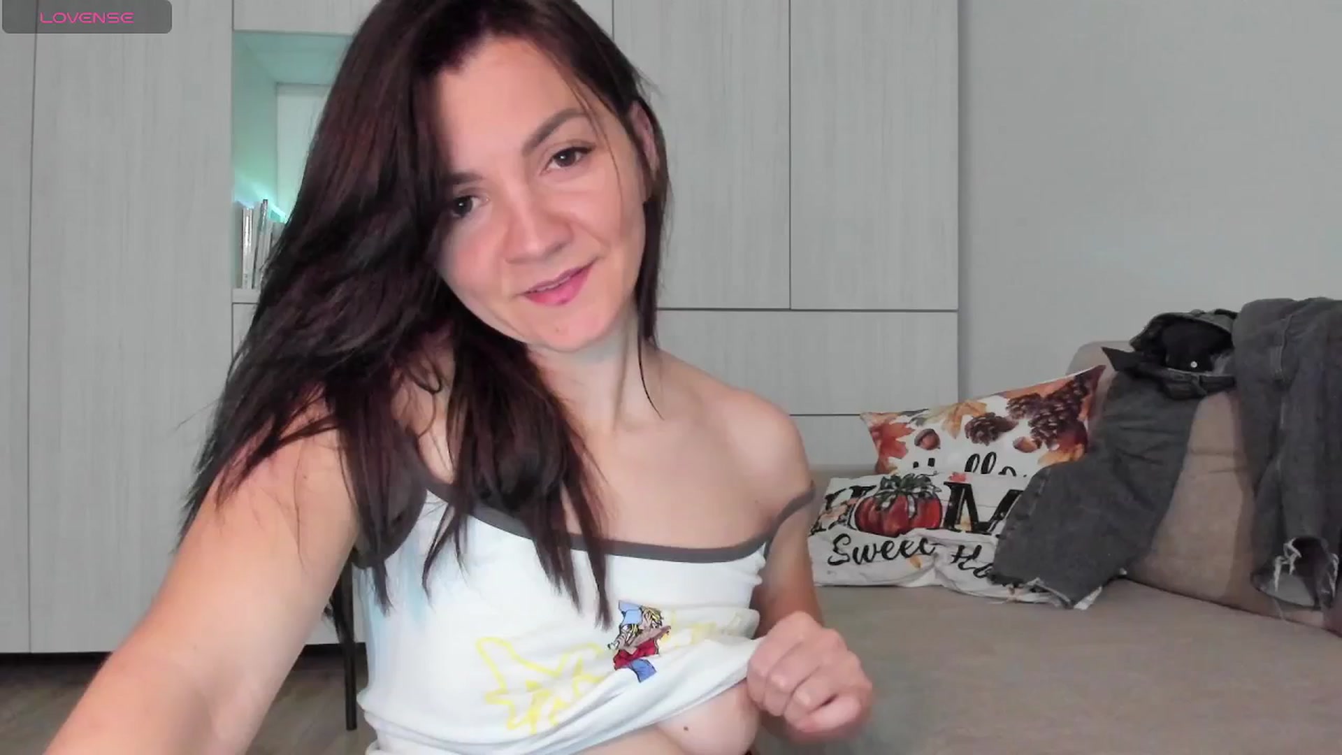 Gallery image thumbnail from JessicaAddams's myfreecams stream on, 11/13/2025, 22:18 image 12 of 20