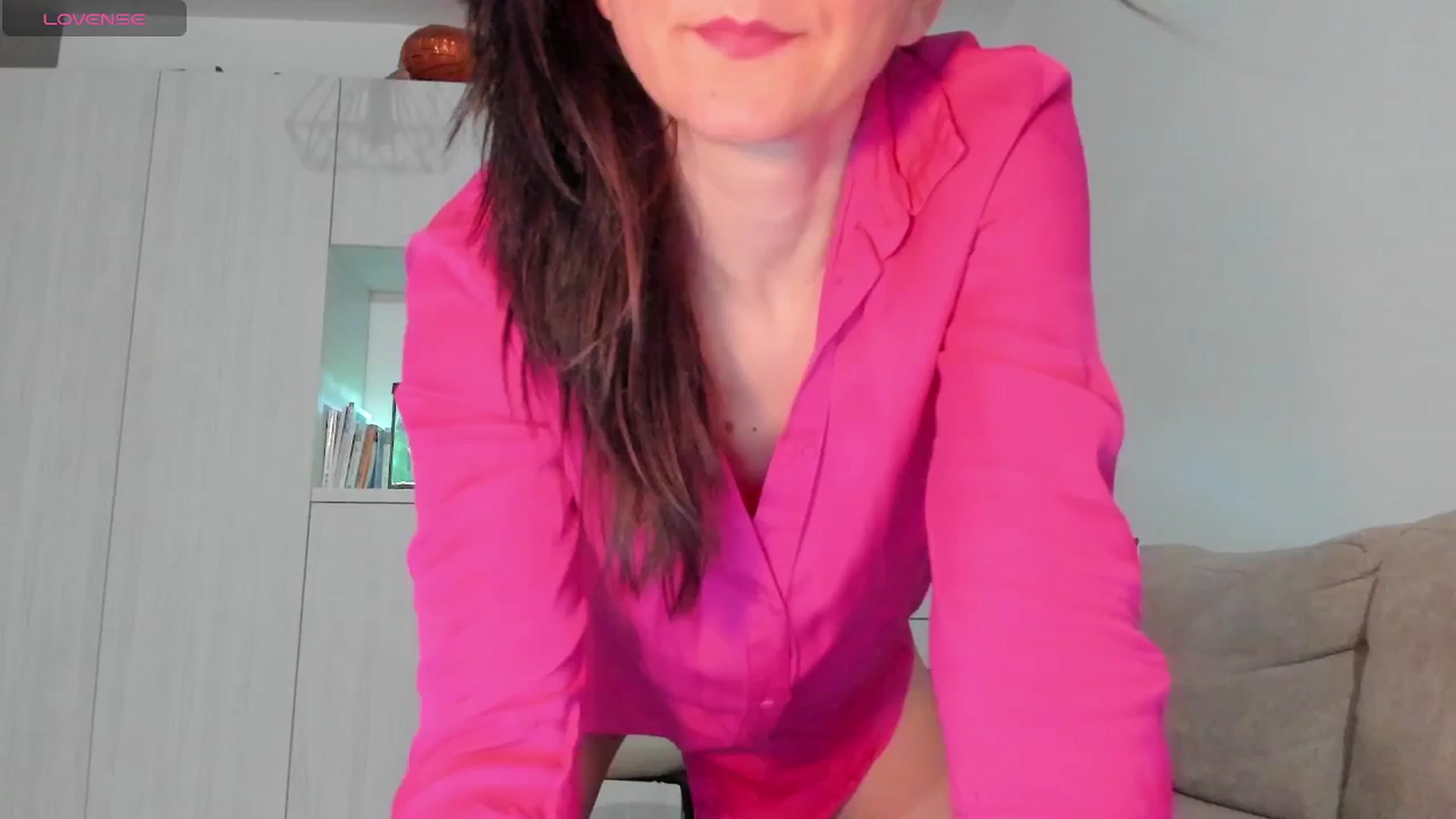 Gallery image thumbnail from JessicaAddams's myfreecams stream on, 11/21/2025, 23:24 image 1 of 20