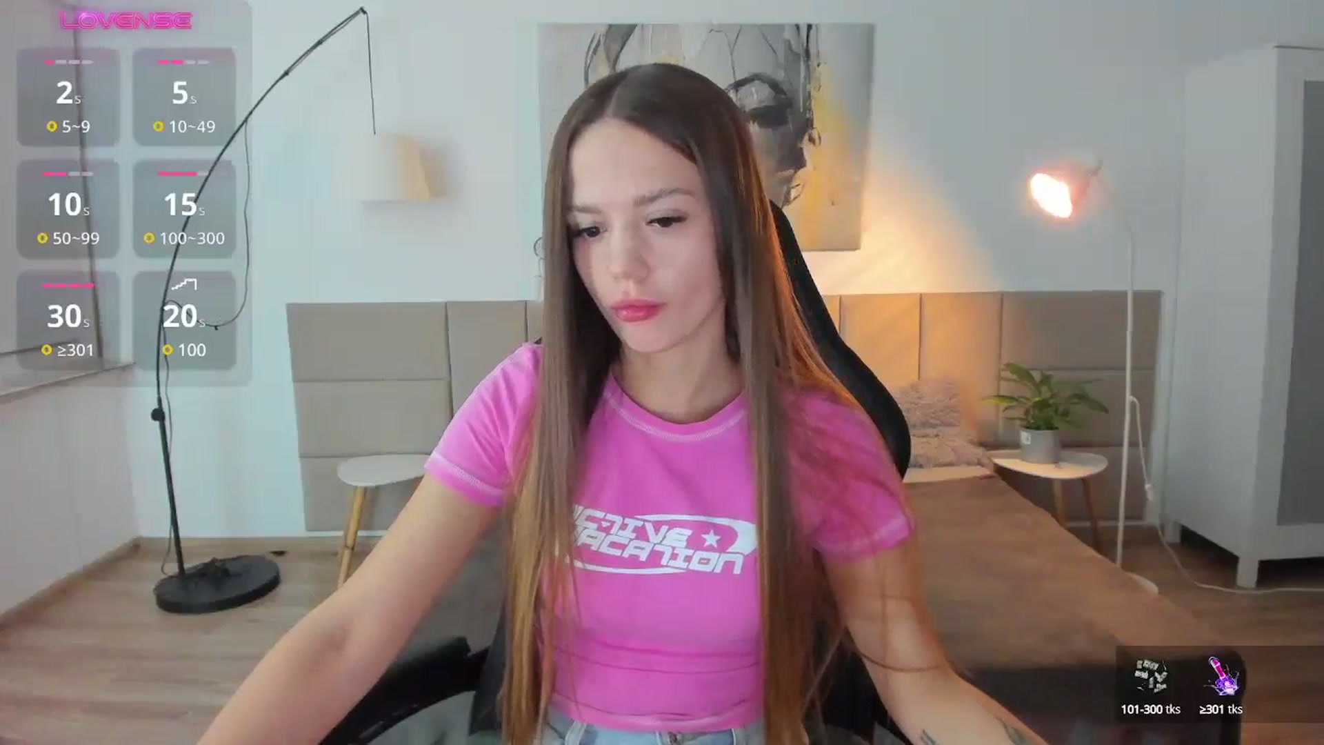 Gallery image thumbnail from JessicaB's myfreecams stream on, 11/16/2024, 22:16 image 13 of 20