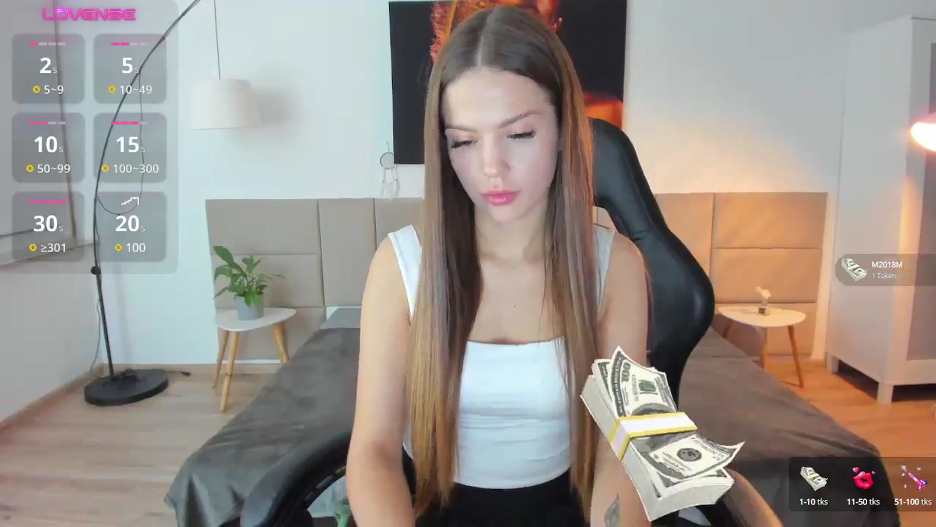 Gallery image thumbnail from JessicaB's myfreecams stream on, 11/19/2024, 24:24 image 10 of 20