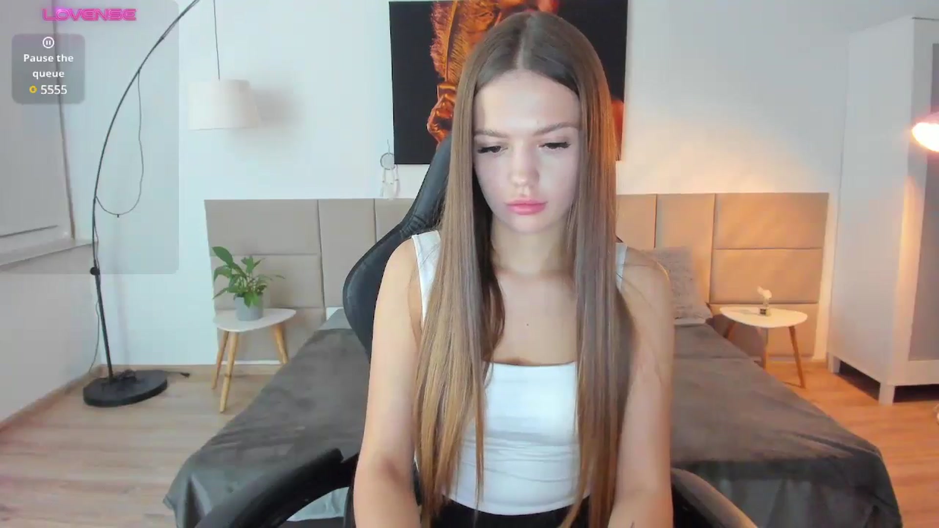 Gallery image thumbnail from JessicaB's myfreecams stream on, 11/19/2024, 24:24 image 18 of 20