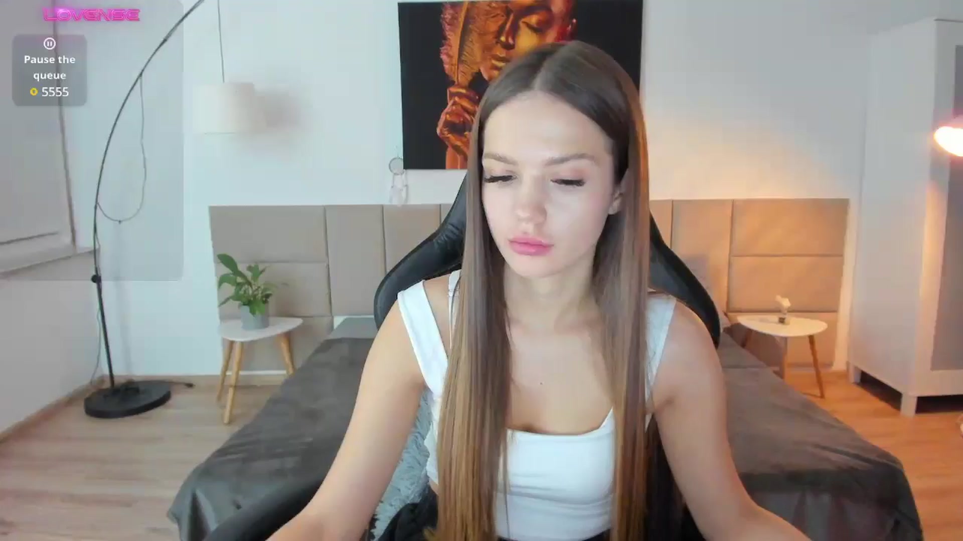 Gallery image thumbnail from JessicaB's myfreecams stream on, 11/19/2024, 02:07 image 7 of 20