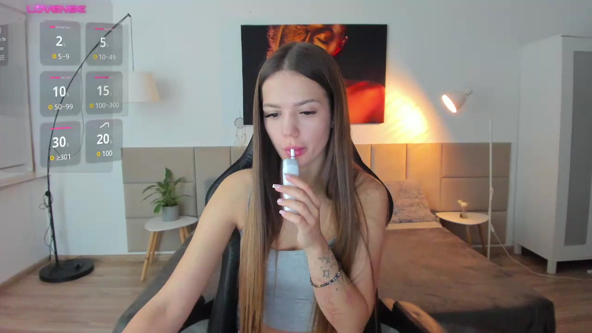 Gallery image thumbnail from JessicaB's myfreecams stream on, 11/23/2024, 02:59 image 10 of 20