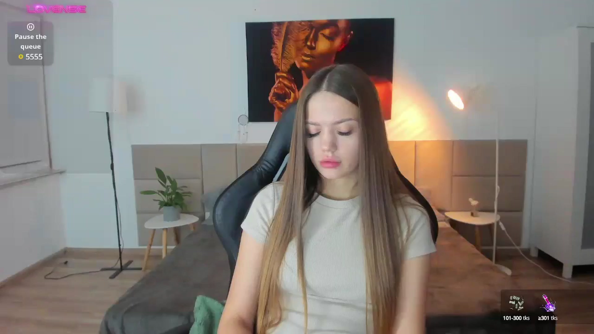 Gallery image thumbnail from JessicaB's myfreecams stream on, 11/25/2024, 23:23 image 1 of 20