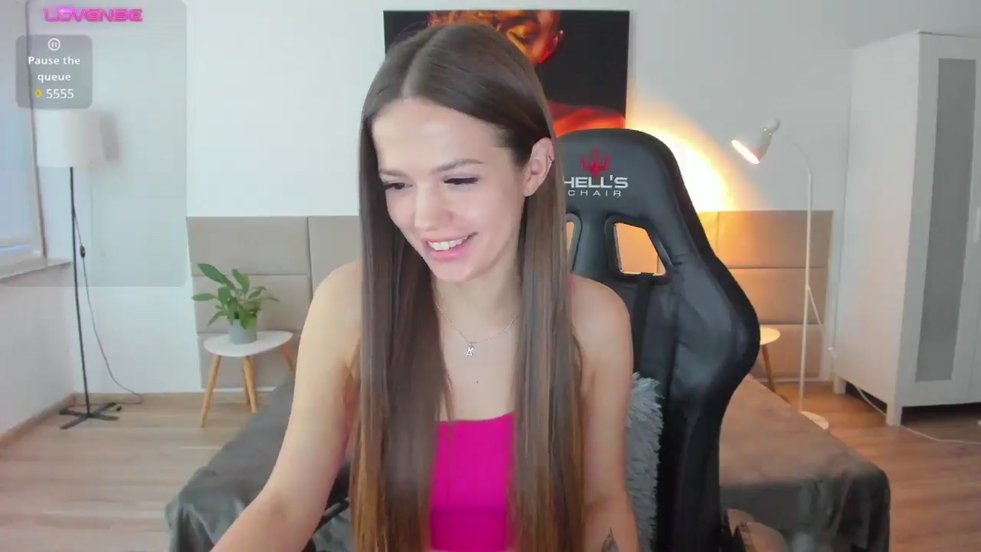 Gallery image thumbnail from JessicaB's myfreecams stream on, 12/09/2024, 07:04 image 17 of 20