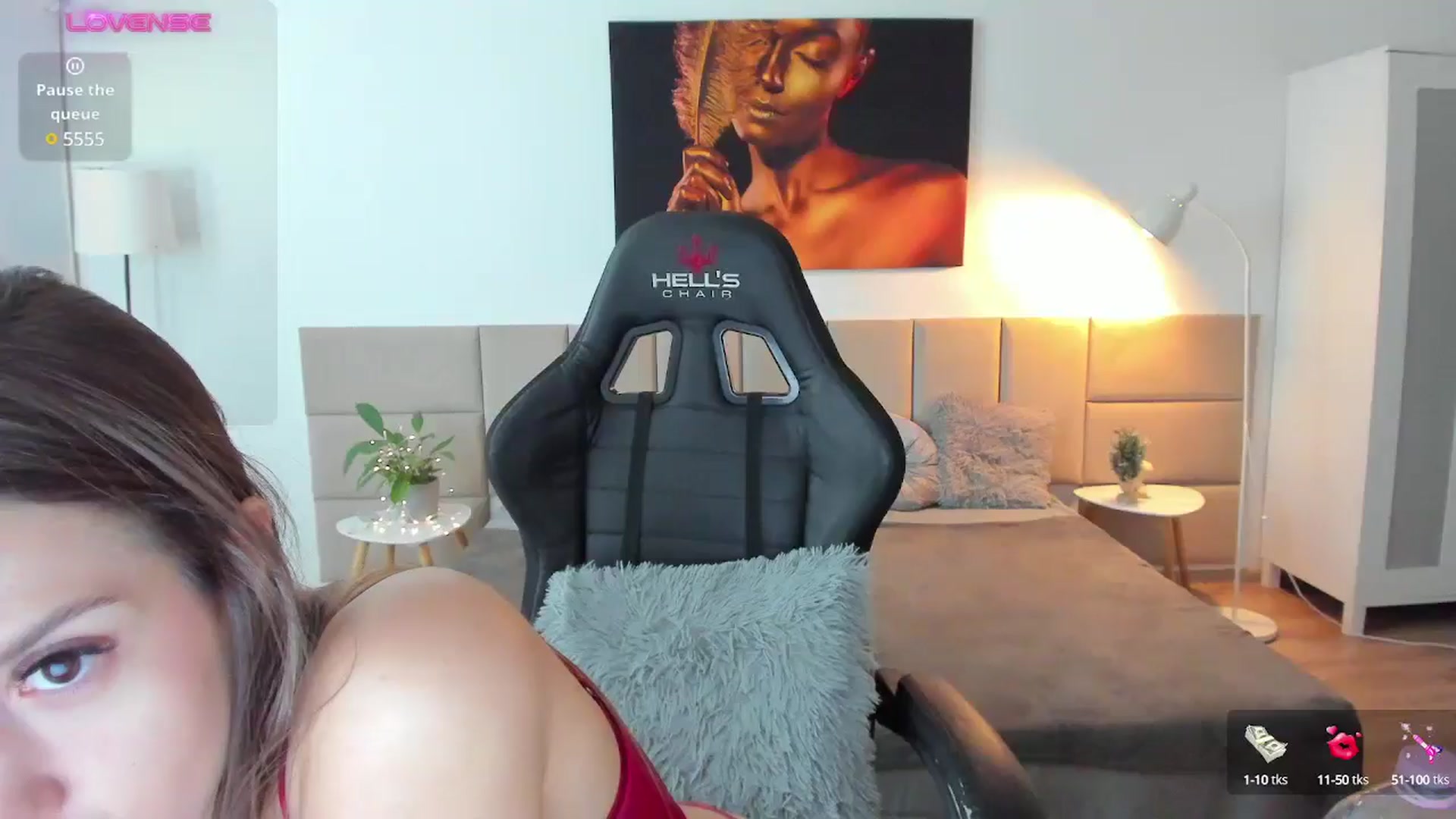 Gallery image thumbnail from JessicaB's myfreecams stream on, 12/14/2024, 05:24 image 10 of 20