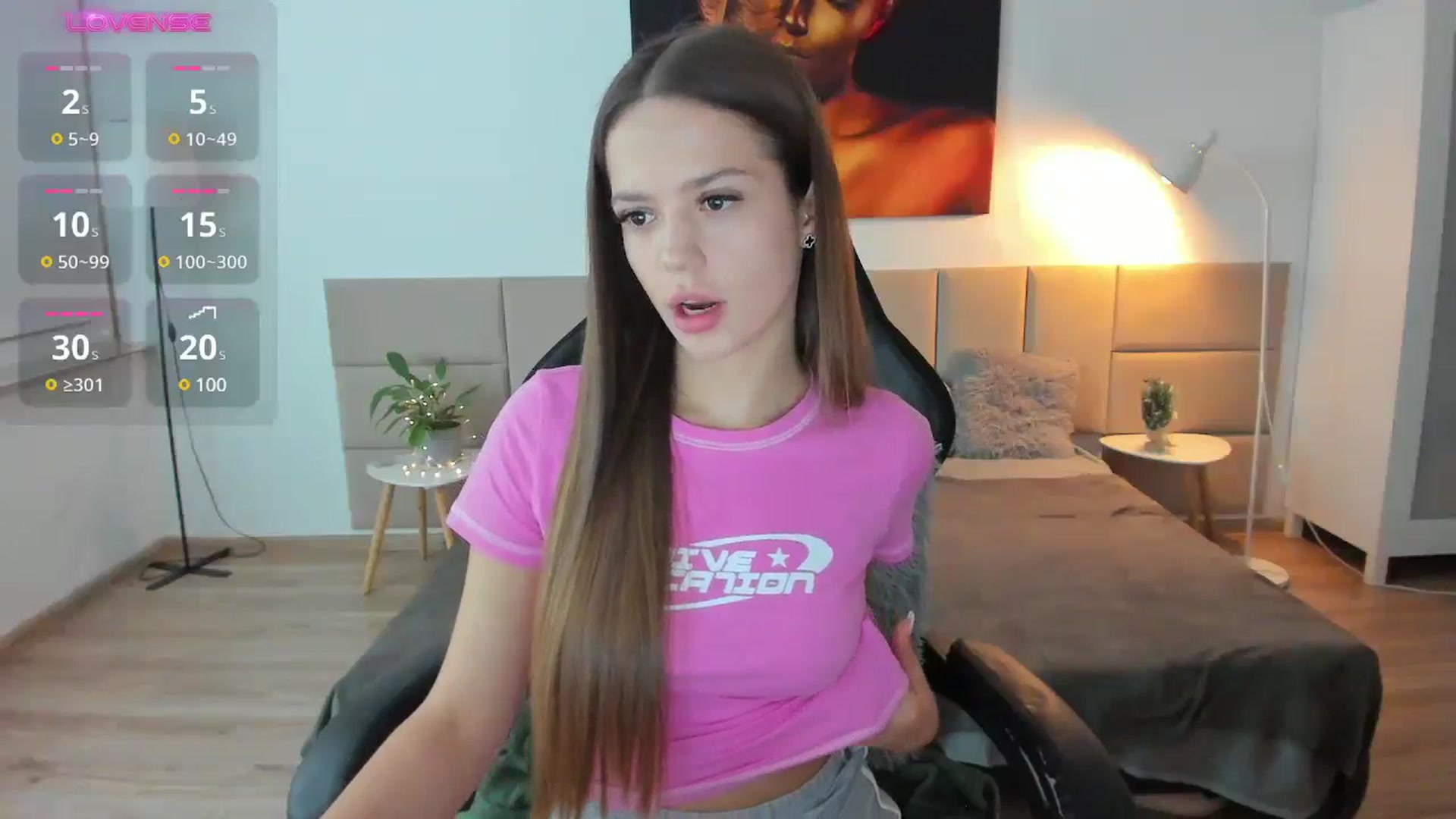 Gallery image thumbnail from JessicaB's myfreecams stream on, 12/15/2024, 23:13 image 8 of 20