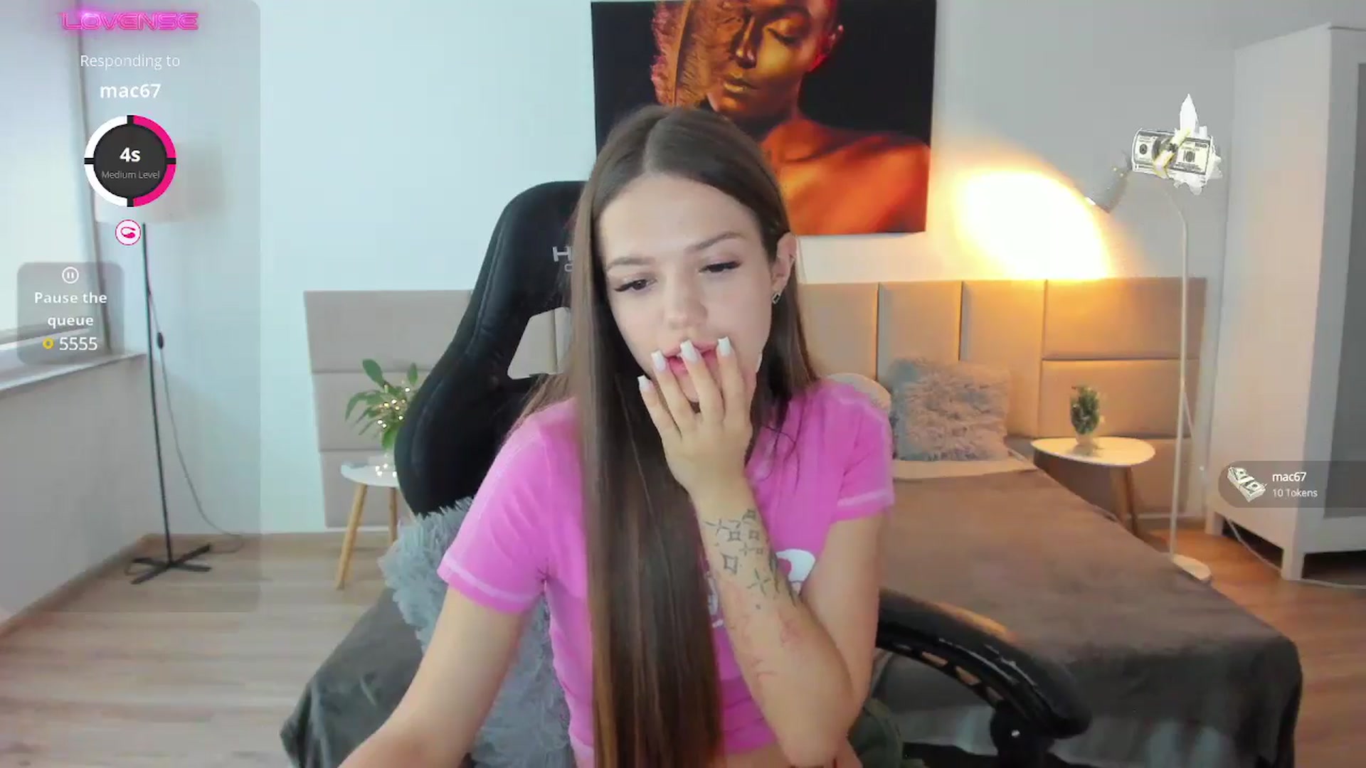 Gallery image thumbnail from JessicaB's myfreecams stream on, 12/16/2024, 08:06 image 16 of 20