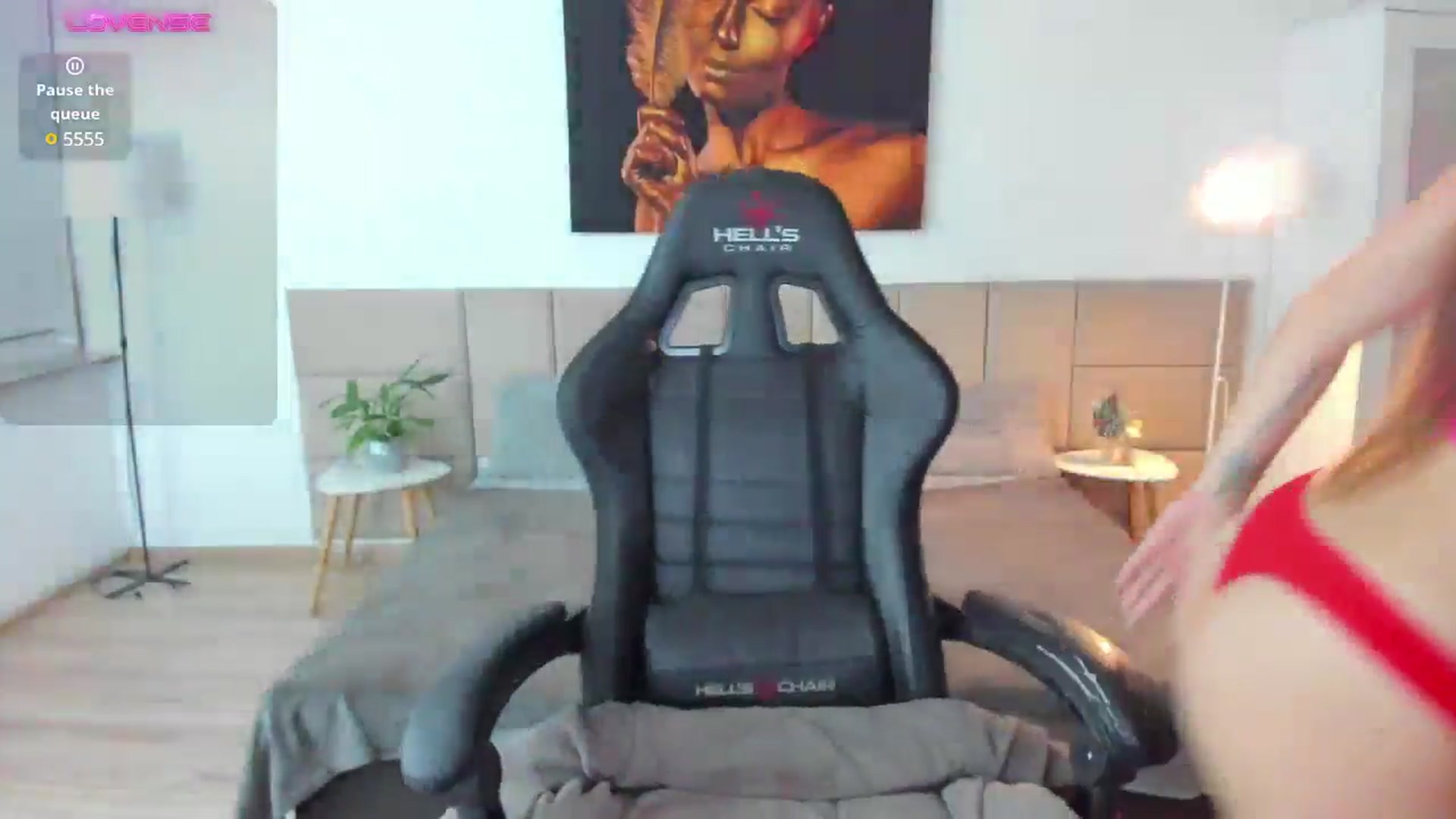 Gallery image thumbnail from JessicaB's myfreecams stream on, 01/06/2025, 05:19 image 6 of 20