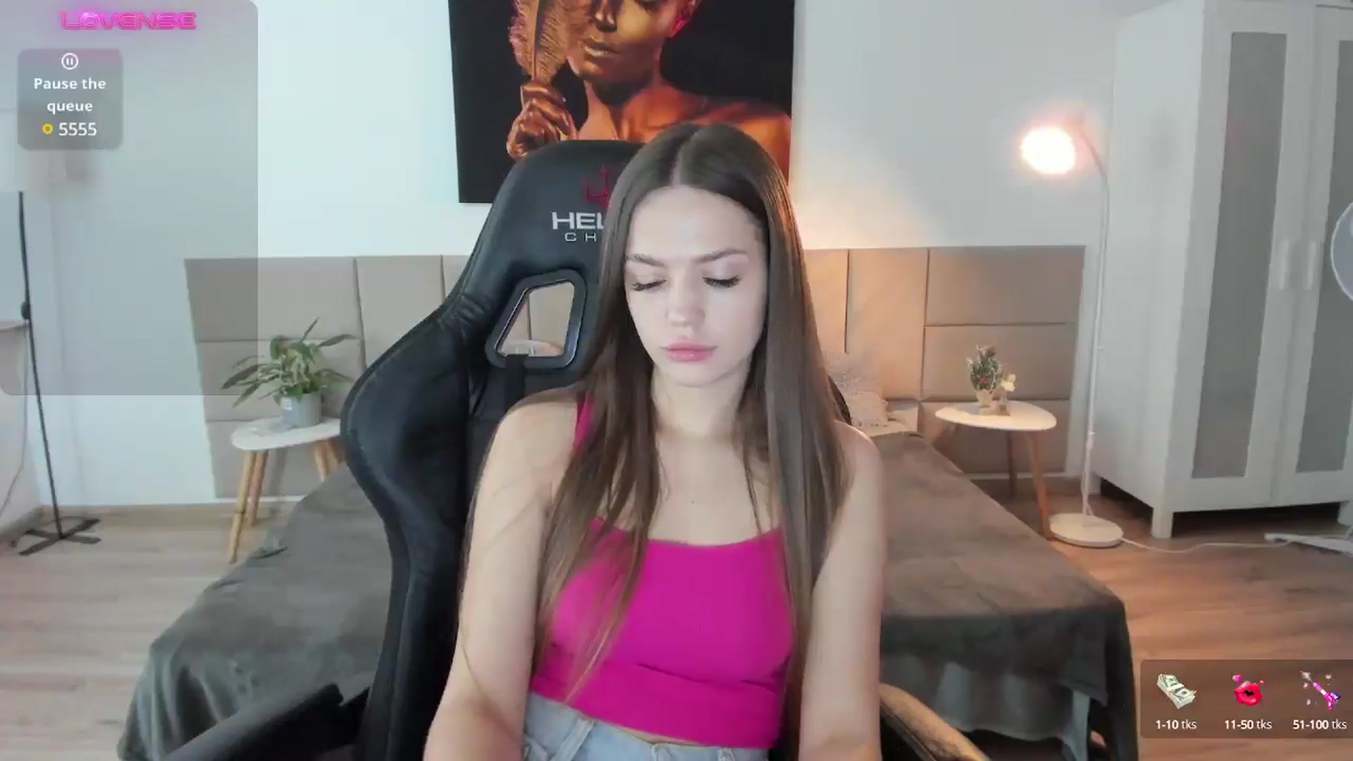 Gallery image thumbnail from JessicaB's myfreecams stream on, 01/10/2025, 23:30 image 8 of 20