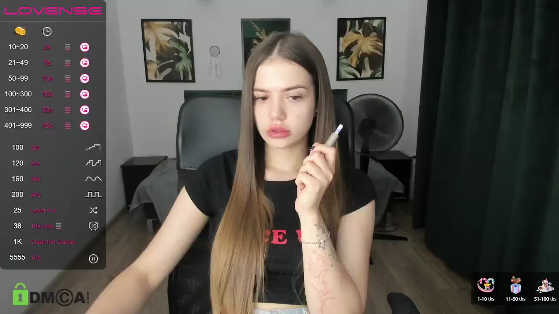 Gallery image thumbnail from JessicaB's myfreecams stream on, 04/07/2025, 19:10 image 8 of 20