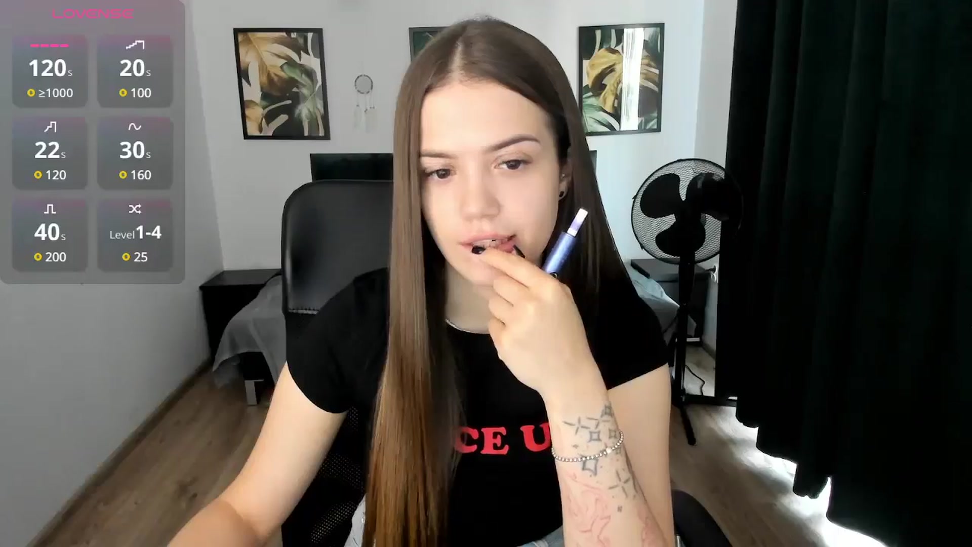 Gallery image thumbnail from JessicaB's myfreecams stream on, 04/24/2025, 11:56 image 7 of 20