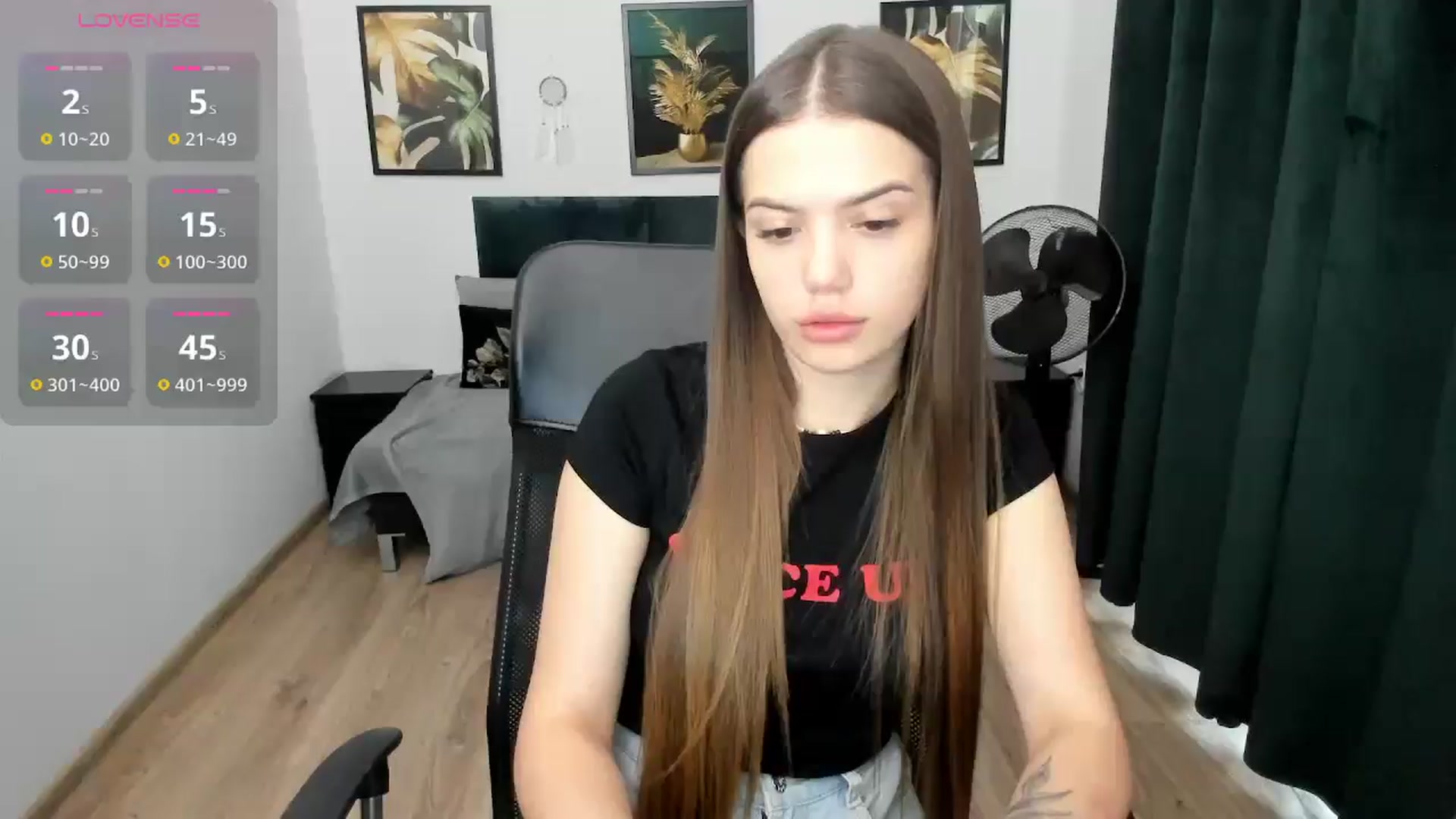 Gallery image thumbnail from JessicaB's myfreecams stream on, 04/24/2025, 17:49 image 7 of 20