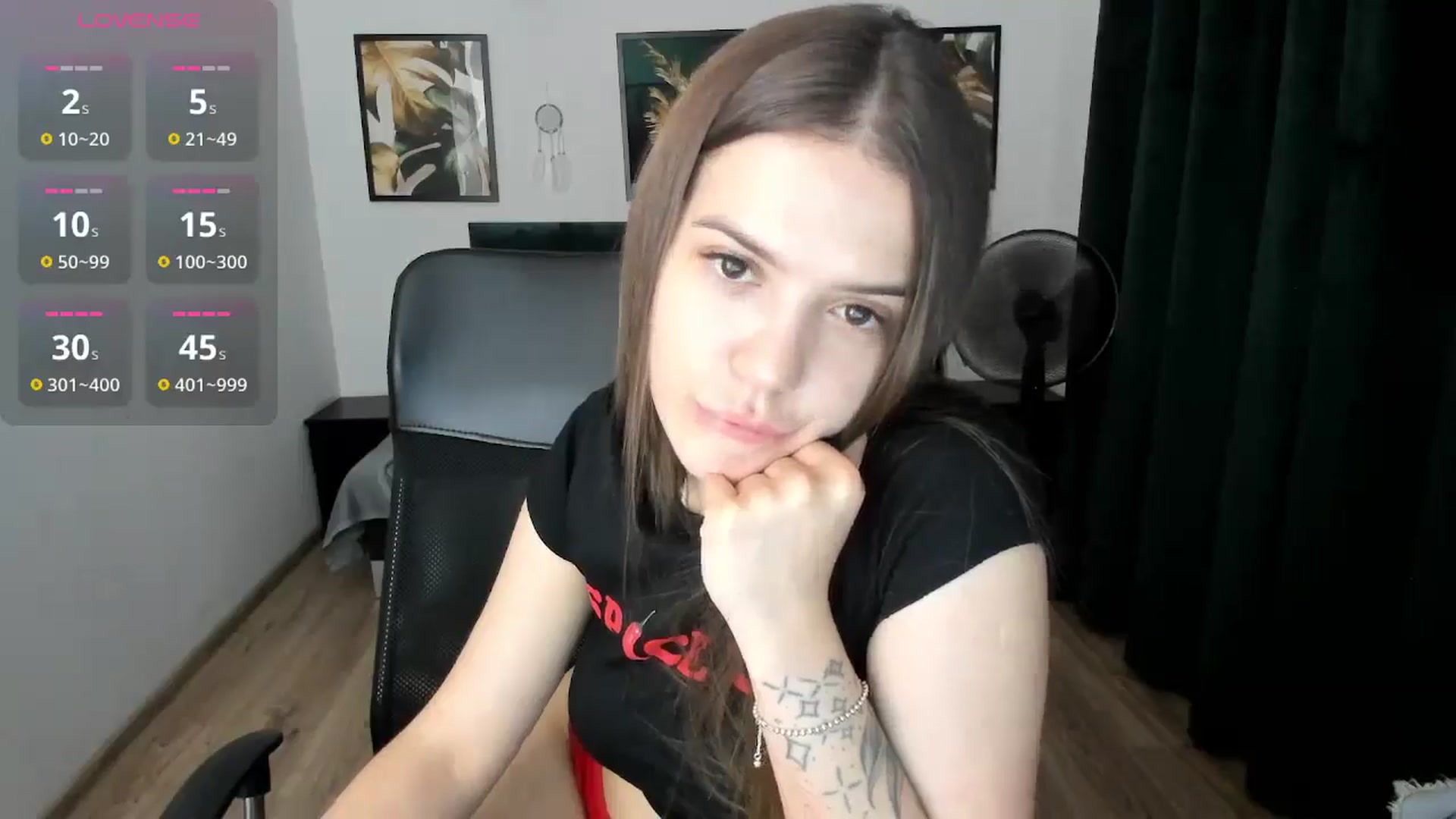 Gallery image thumbnail from JessicaB's myfreecams stream on, 04/24/2025, 18:51 image 12 of 20
