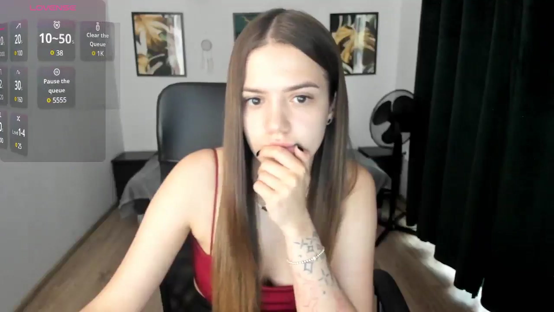 Gallery image thumbnail from JessicaB's myfreecams stream on, 04/25/2025, 16:30 image 6 of 20