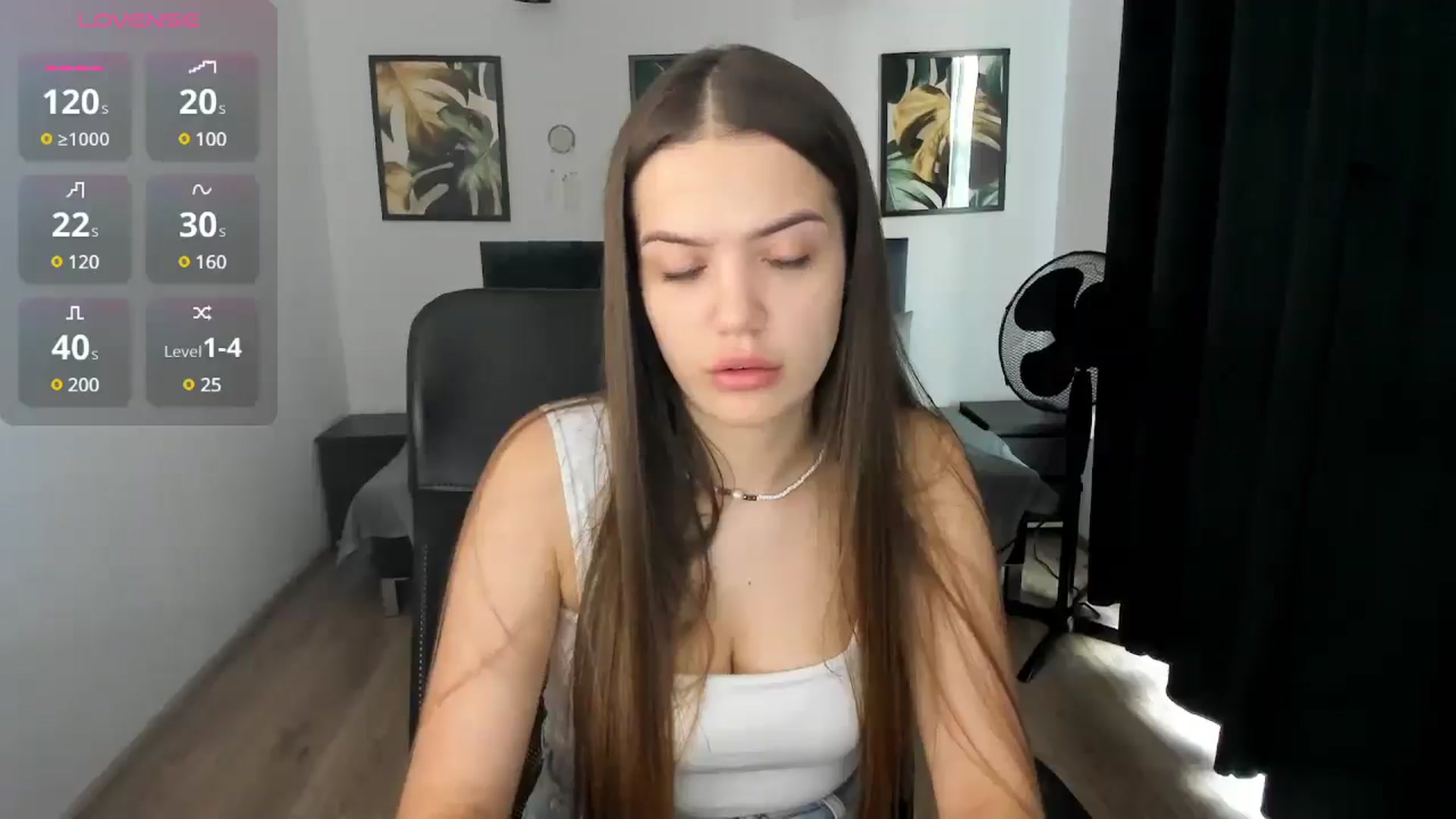 Gallery image thumbnail from JessicaB's myfreecams stream on, 04/26/2025, 12:39 image 18 of 20