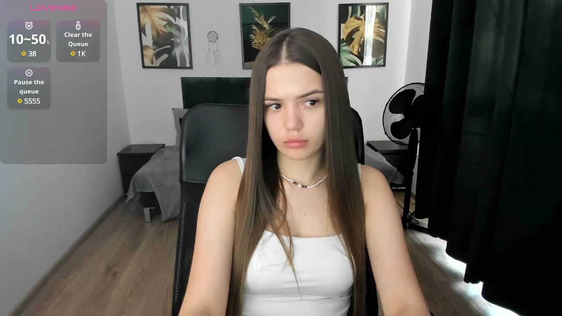 Gallery image thumbnail from JessicaB's myfreecams stream on, 04/26/2025, 17:05 image 15 of 20