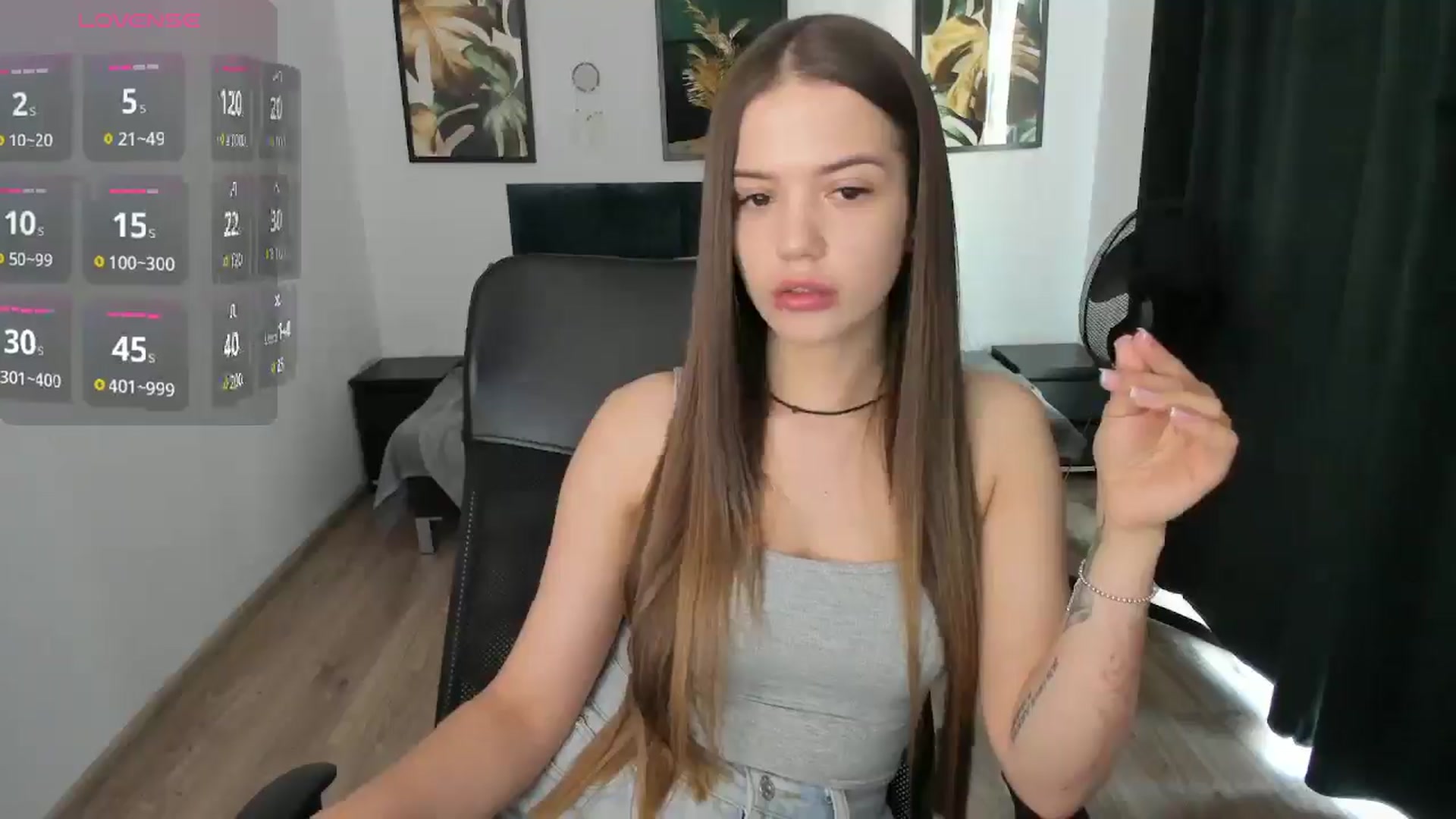 Gallery image thumbnail from JessicaB's myfreecams stream on, 05/02/2025, 12:25 image 13 of 20