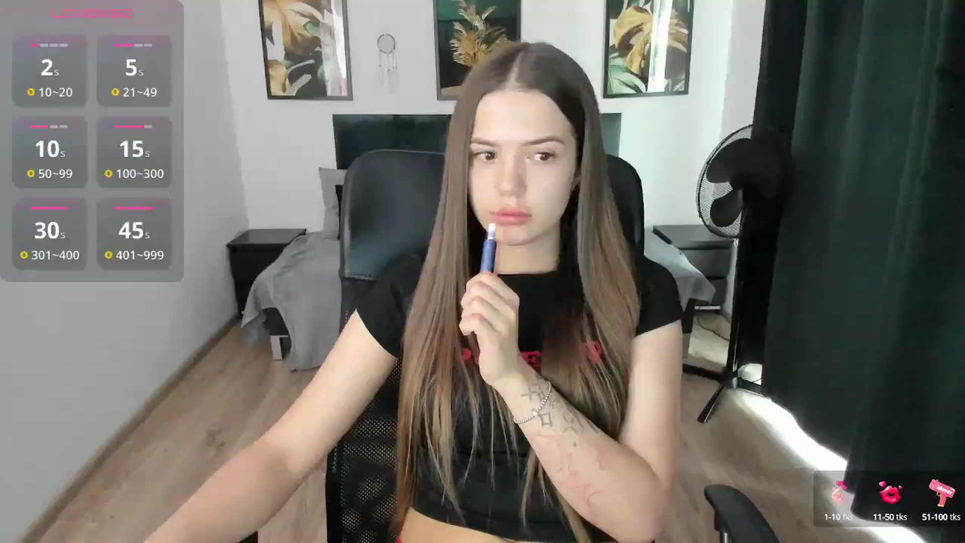 Gallery image thumbnail from JessicaB's myfreecams stream on, 05/07/2025, 16:43 image 2 of 20