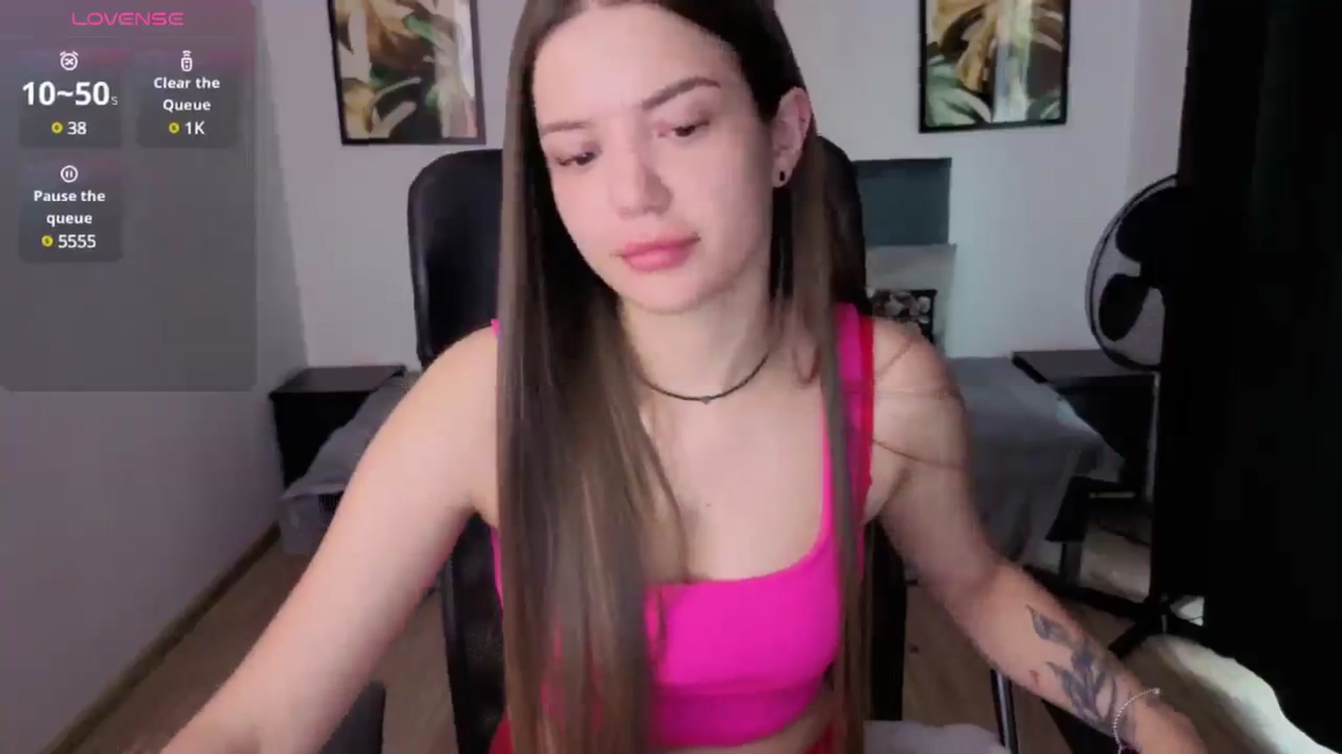 Gallery image thumbnail from JessicaB's myfreecams stream on, 05/14/2025, 17:33 image 6 of 20