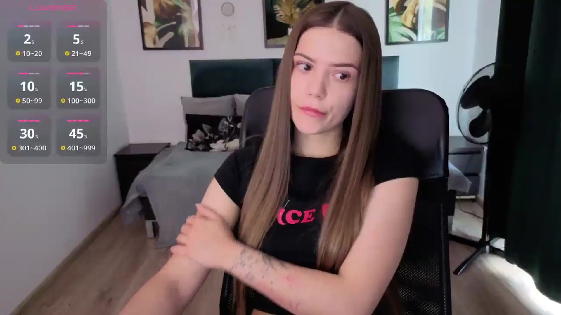 Gallery image thumbnail from JessicaB's myfreecams stream on, 05/15/2025, 13:35 image 6 of 20