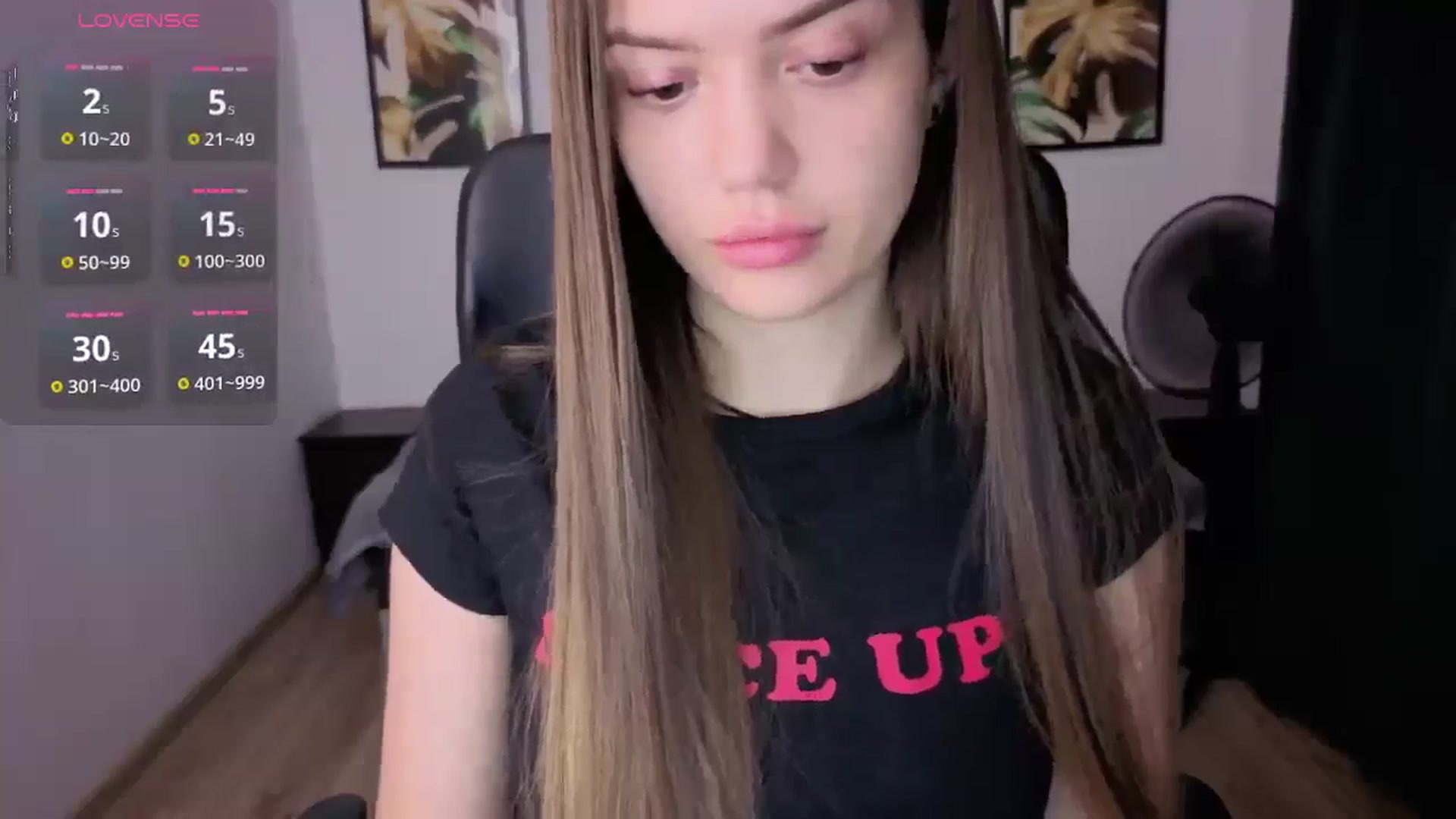 Gallery image thumbnail from JessicaB's myfreecams stream on, 05/15/2025, 19:27 image 8 of 20