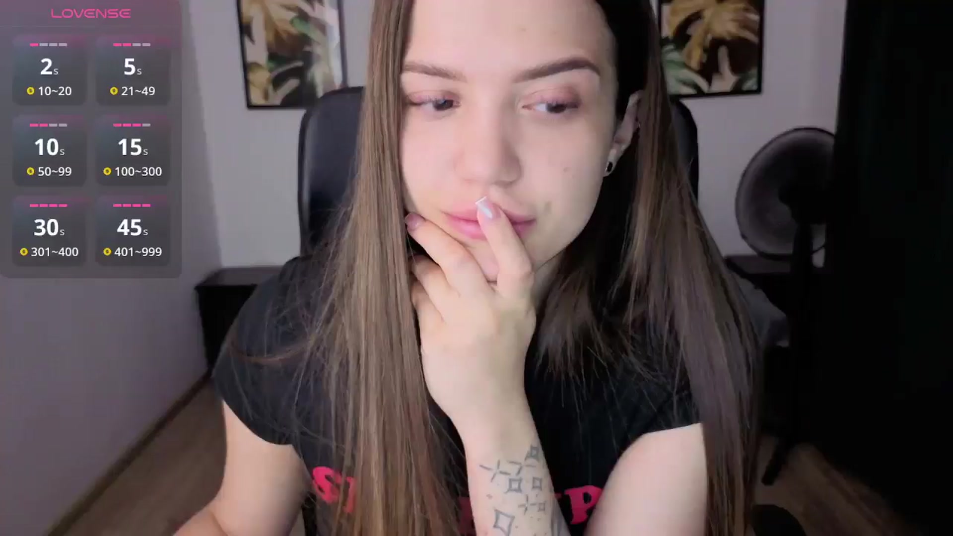 Gallery image thumbnail from JessicaB's myfreecams stream on, 05/15/2025, 19:27 image 15 of 20