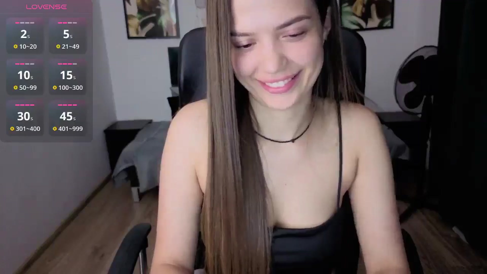 Gallery image thumbnail from JessicaB's myfreecams stream on, 05/17/2025, 20:03 image 12 of 20