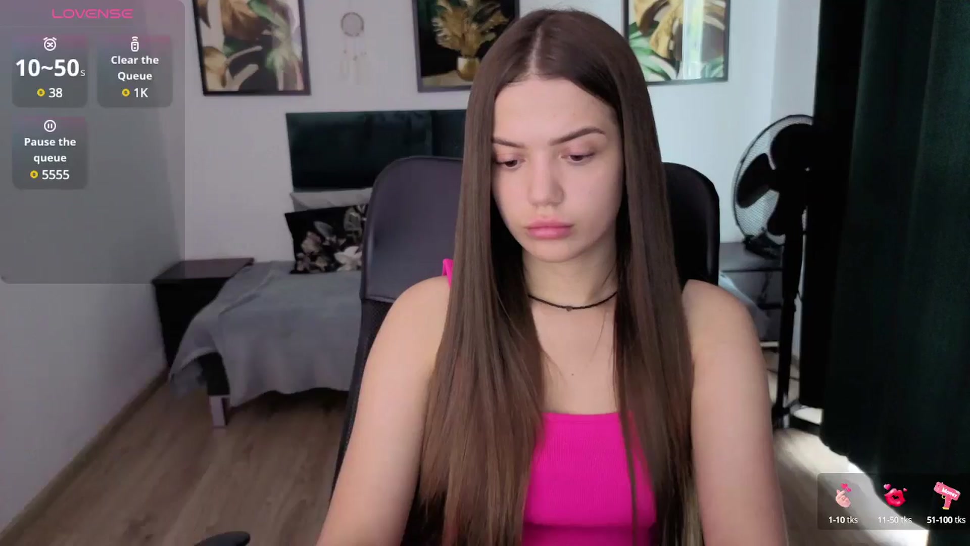 Gallery image thumbnail from JessicaB's myfreecams stream on, 05/18/2025, 15:34 image 6 of 20