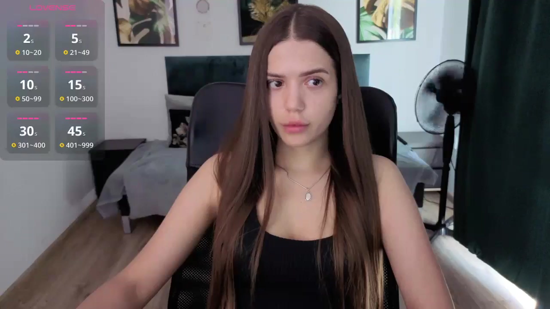 Gallery image thumbnail from JessicaB's myfreecams stream on, 05/21/2025, 14:14 image 14 of 20