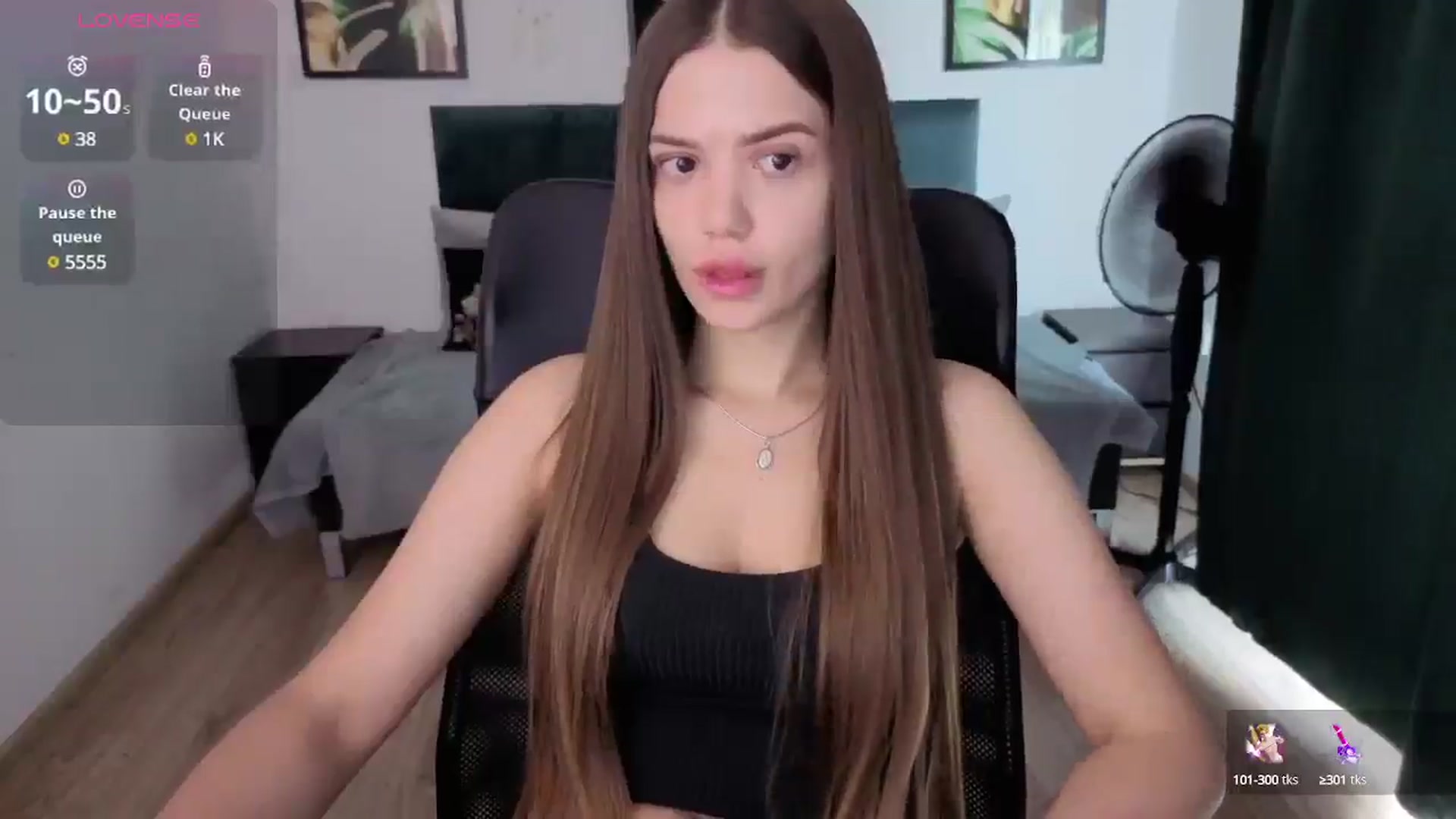 Gallery image thumbnail from JessicaB's myfreecams stream on, 05/21/2025, 14:14 image 6 of 20