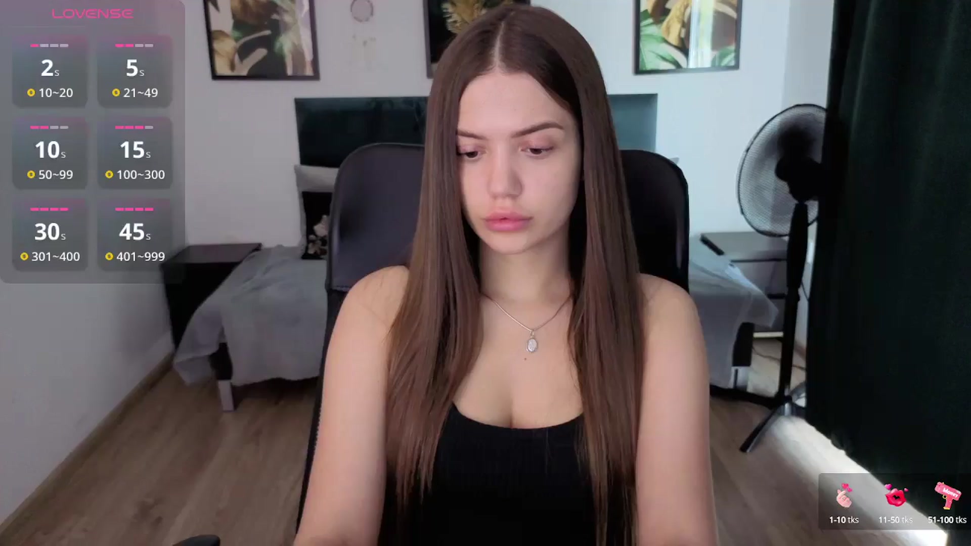 Gallery image thumbnail from JessicaB's myfreecams stream on, 05/21/2025, 14:14 image 8 of 20