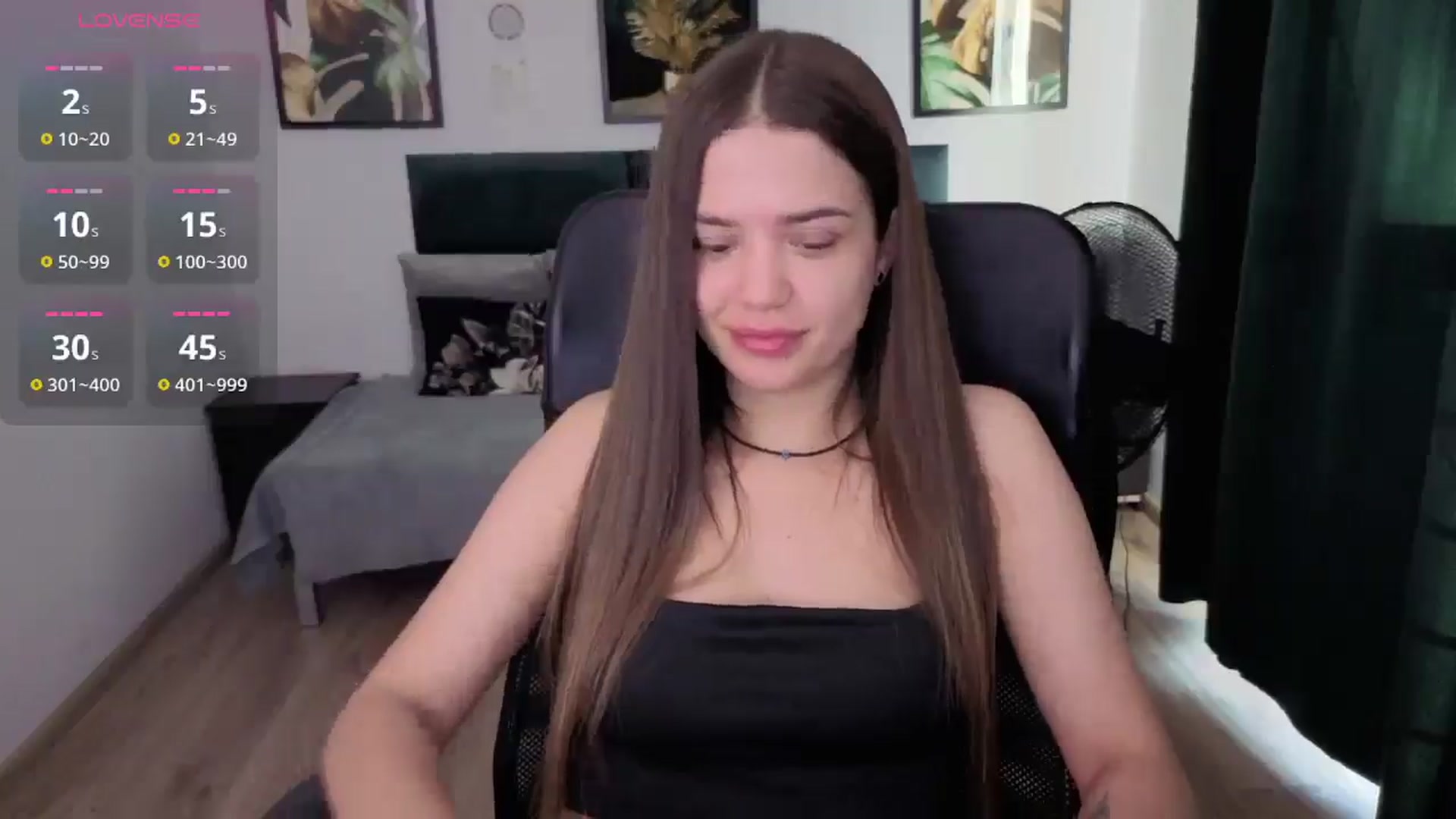 Gallery image thumbnail from JessicaB's myfreecams stream on, 05/27/2025, 17:37 image 8 of 20