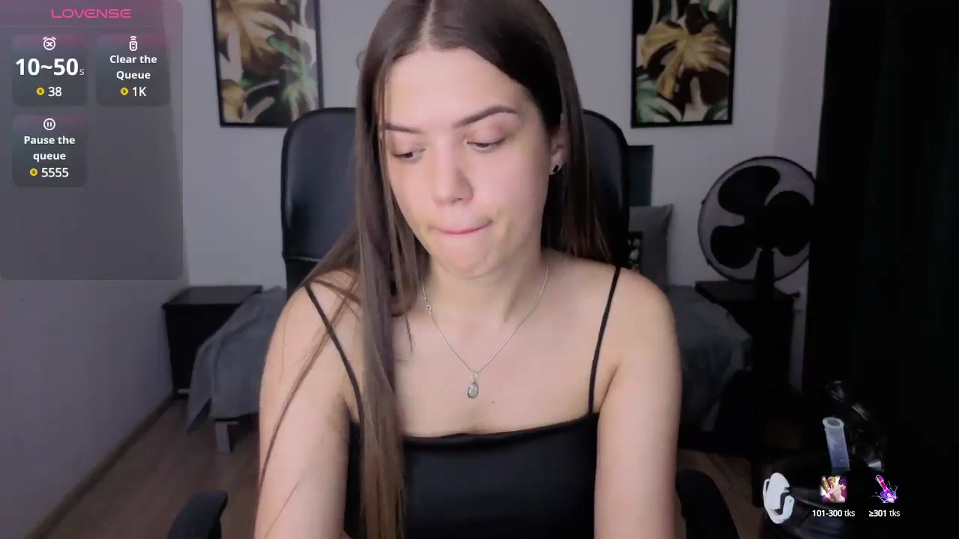 Gallery image thumbnail from JessicaB's myfreecams stream on, 06/02/2025, 19:16 image 3 of 20