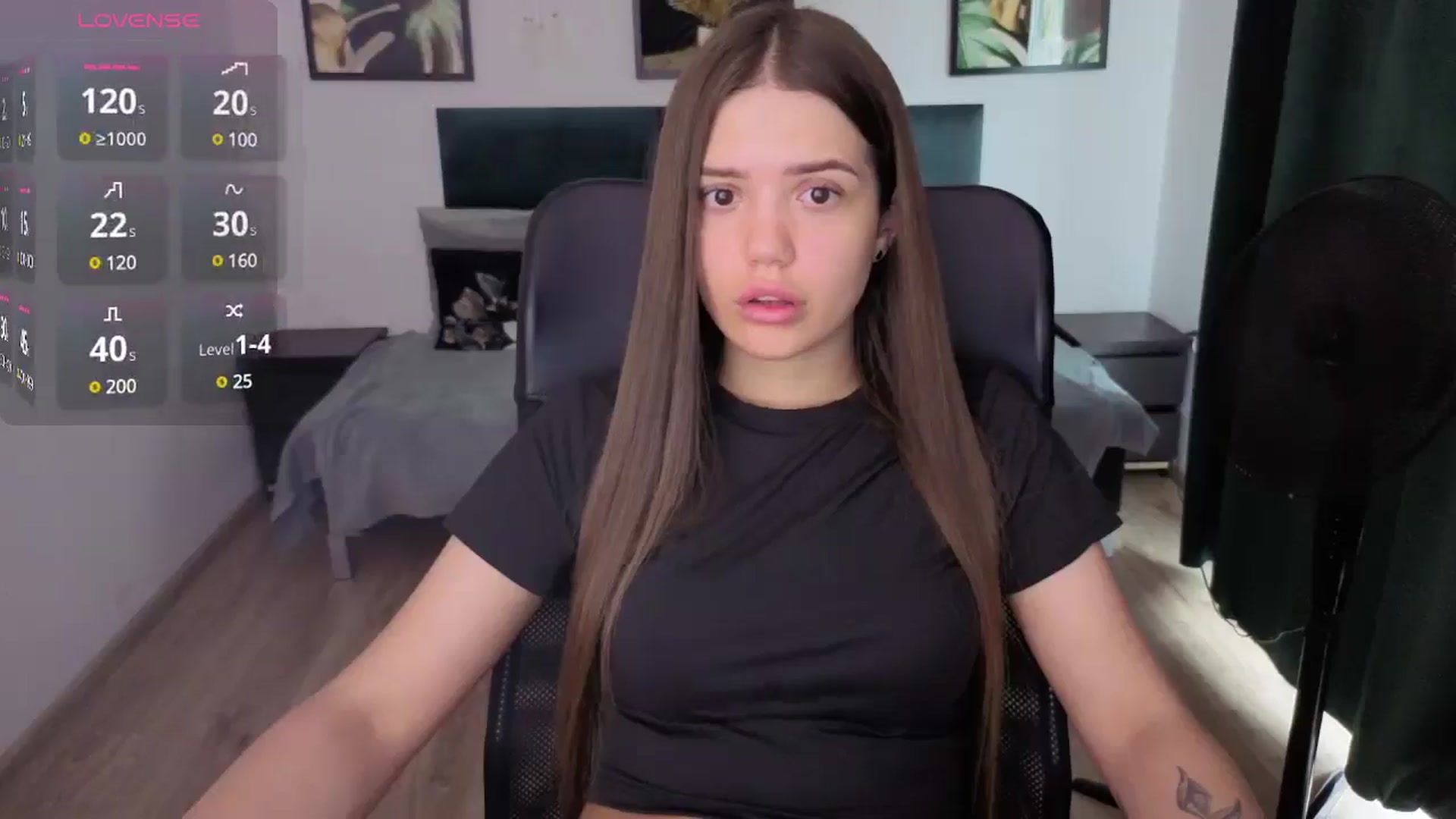 Gallery image thumbnail from JessicaB's myfreecams stream on, 06/03/2025, 15:59 image 4 of 20