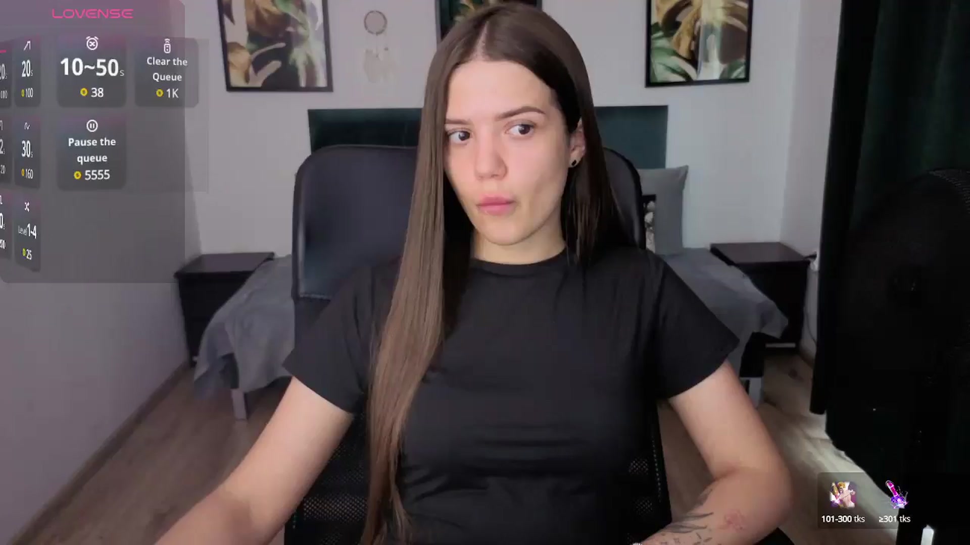 Gallery image thumbnail from JessicaB's myfreecams stream on, 06/03/2025, 19:21 image 1 of 20