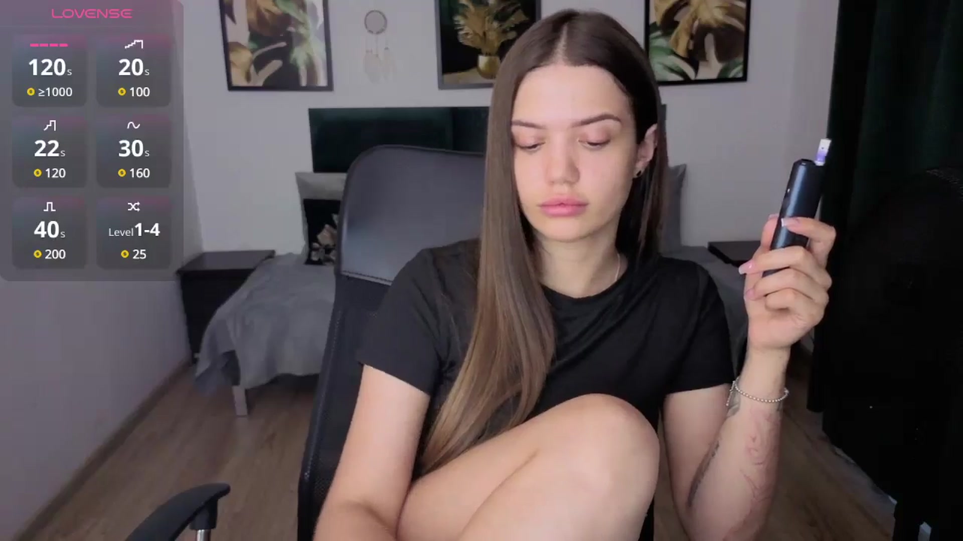 Gallery image thumbnail from JessicaB's myfreecams stream on, 06/03/2025, 19:21 image 14 of 20