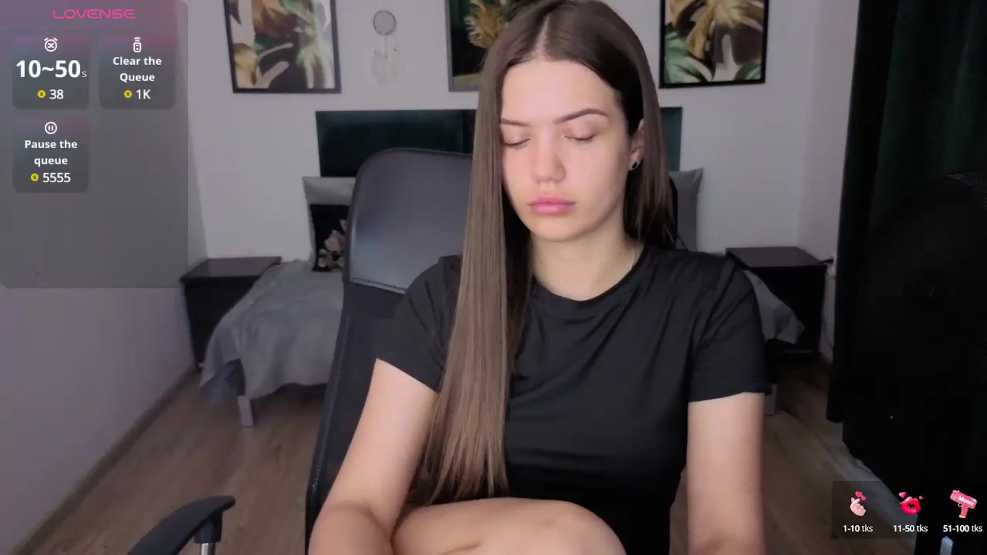Gallery image thumbnail from JessicaB's myfreecams stream on, 06/03/2025, 19:21 image 10 of 20