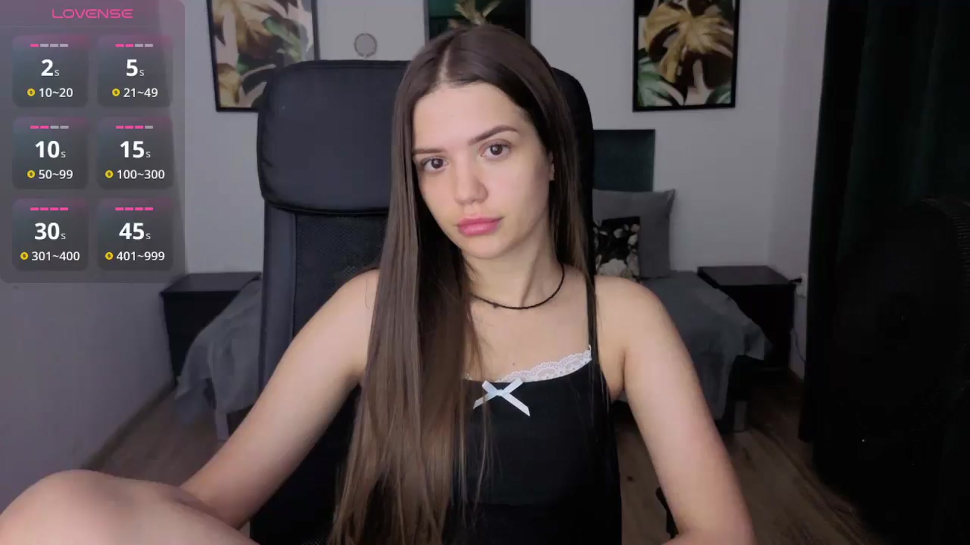 Gallery image thumbnail from JessicaB's myfreecams stream on, 06/05/2025, 19:34 image 16 of 20