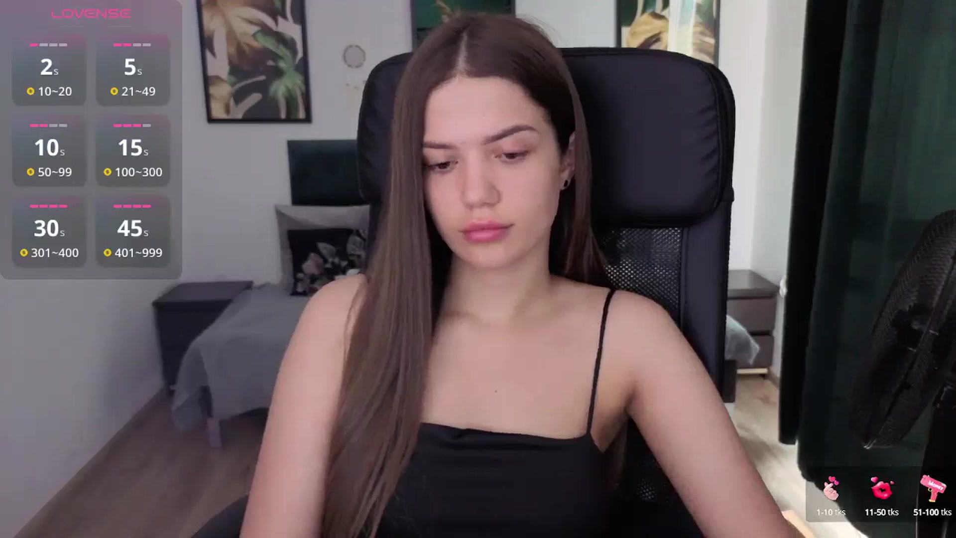 Gallery image thumbnail from JessicaB's myfreecams stream on, 06/09/2025, 17:01 image 12 of 20