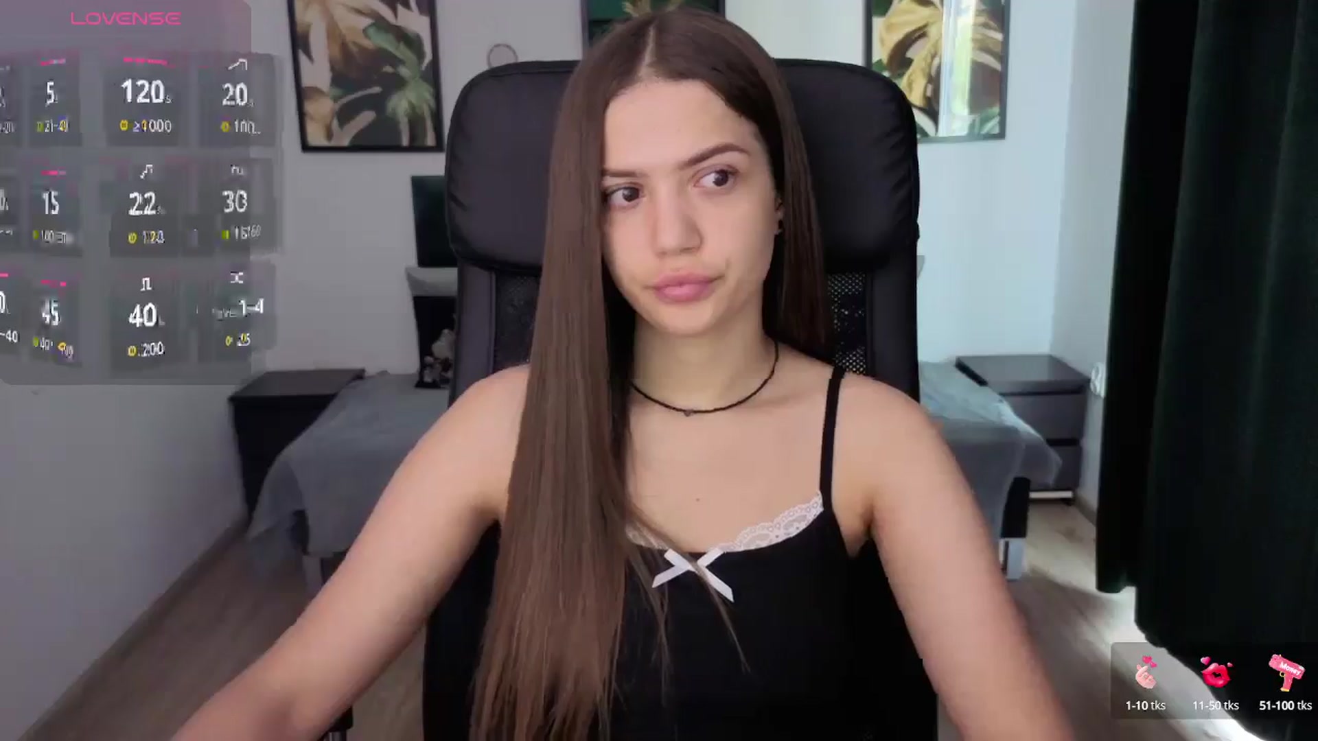 Gallery image thumbnail from JessicaB's myfreecams stream on, 06/10/2025, 12:42 image 5 of 20