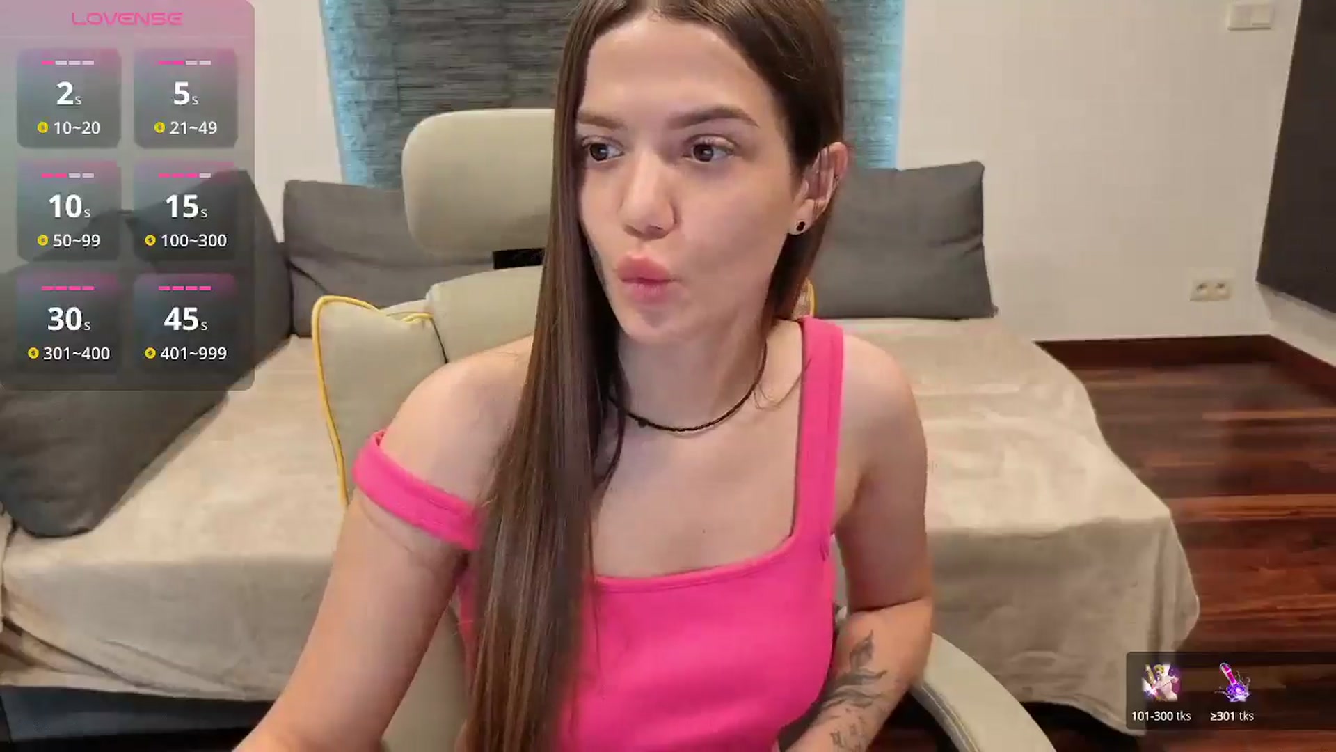 Gallery image thumbnail from JessicaB's myfreecams stream on, 06/16/2025, 13:37 image 18 of 20