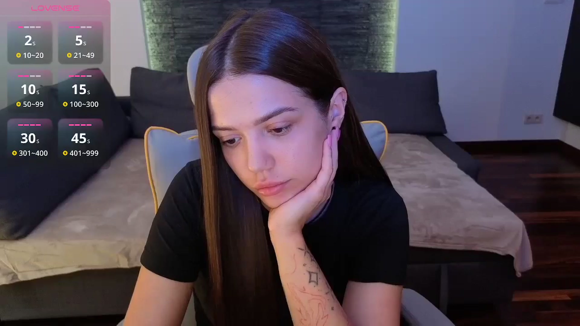 Gallery image thumbnail from JessicaB's myfreecams stream on, 06/17/2025, 13:59 image 11 of 20