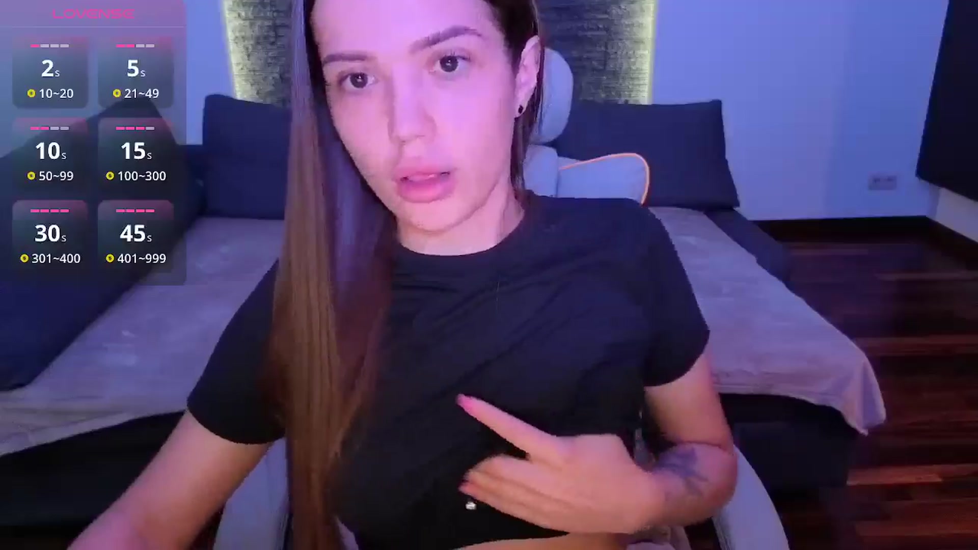 Gallery image thumbnail from JessicaB's myfreecams stream on, 06/17/2025, 18:25 image 8 of 20