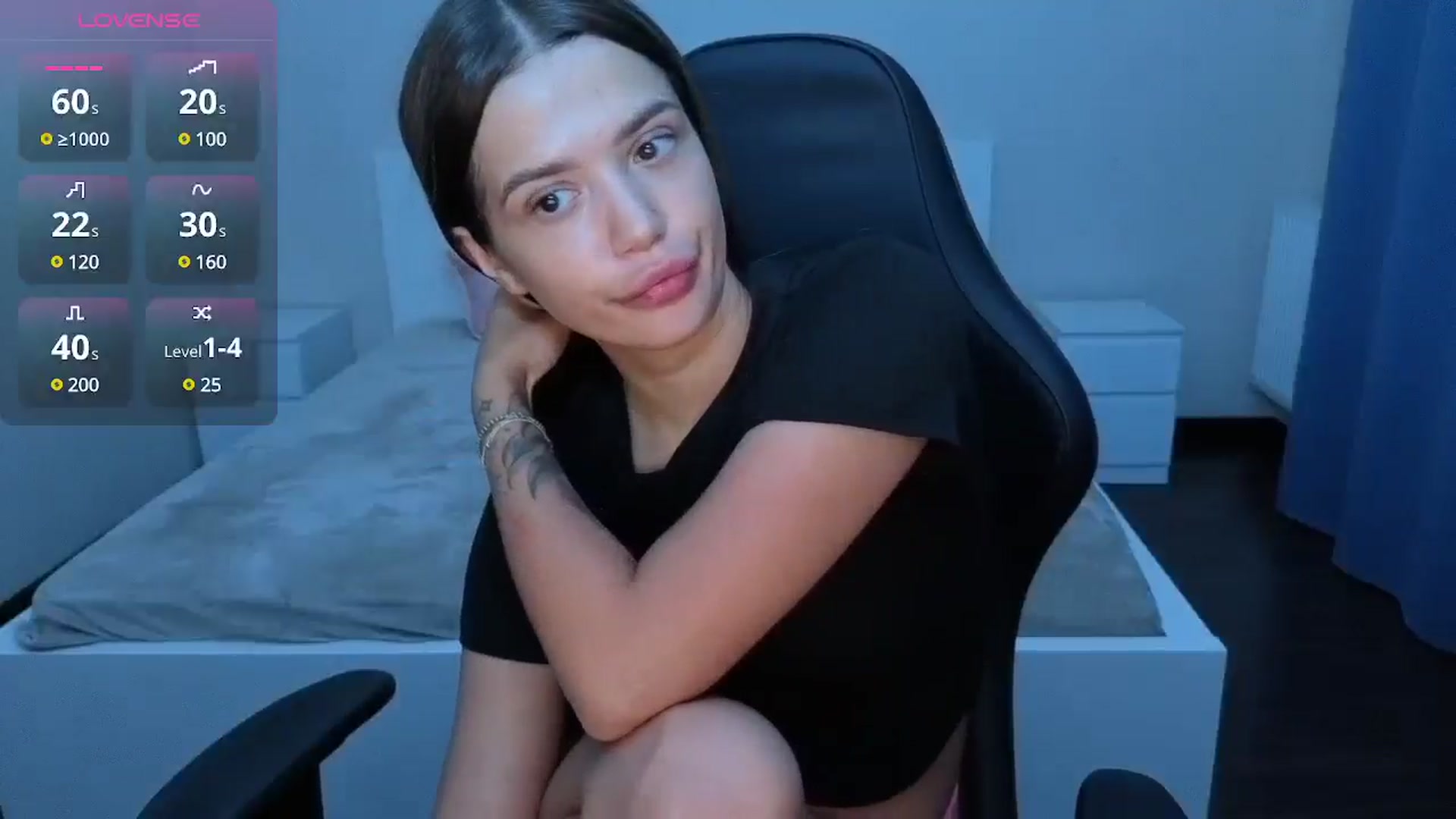 Gallery image thumbnail from JessicaB's myfreecams stream on, 07/15/2025, 19:32 image 19 of 20